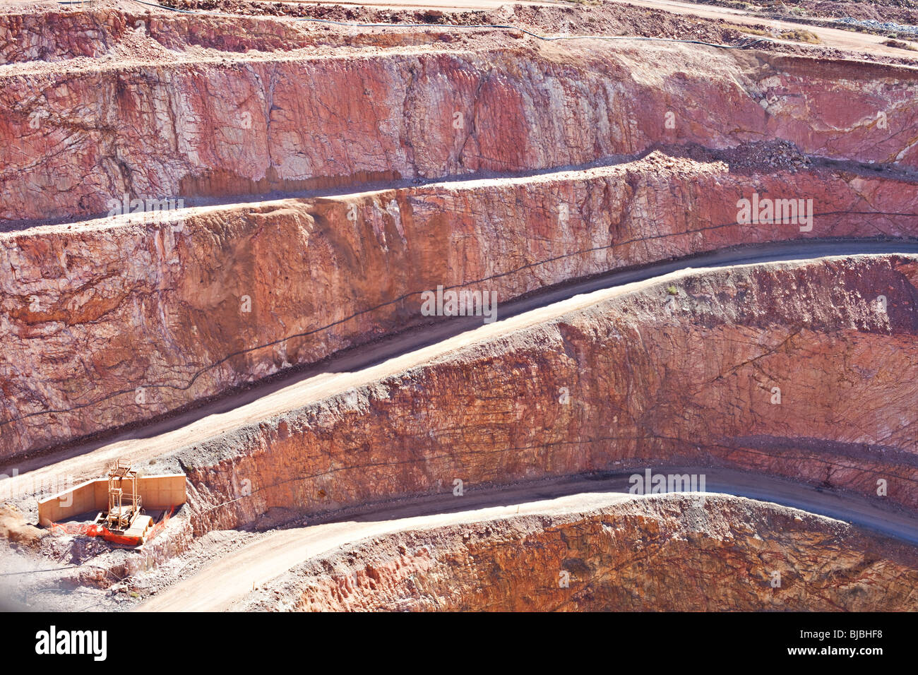 Aprire pit miniera d'oro in Cobar Aeroporto, outback NSW, Australia Foto Stock