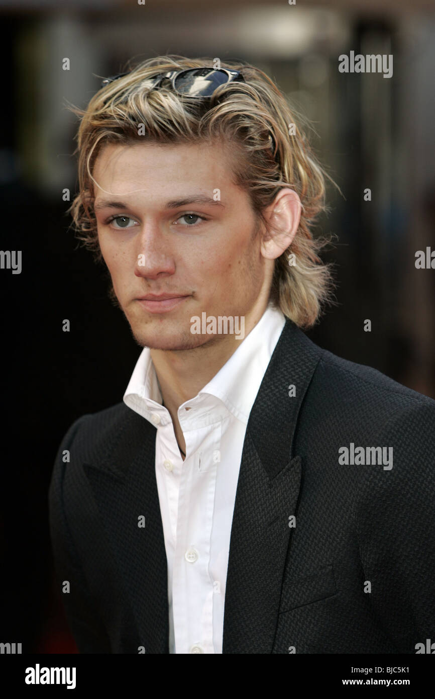 Alex Pettyfer che ha frequentato