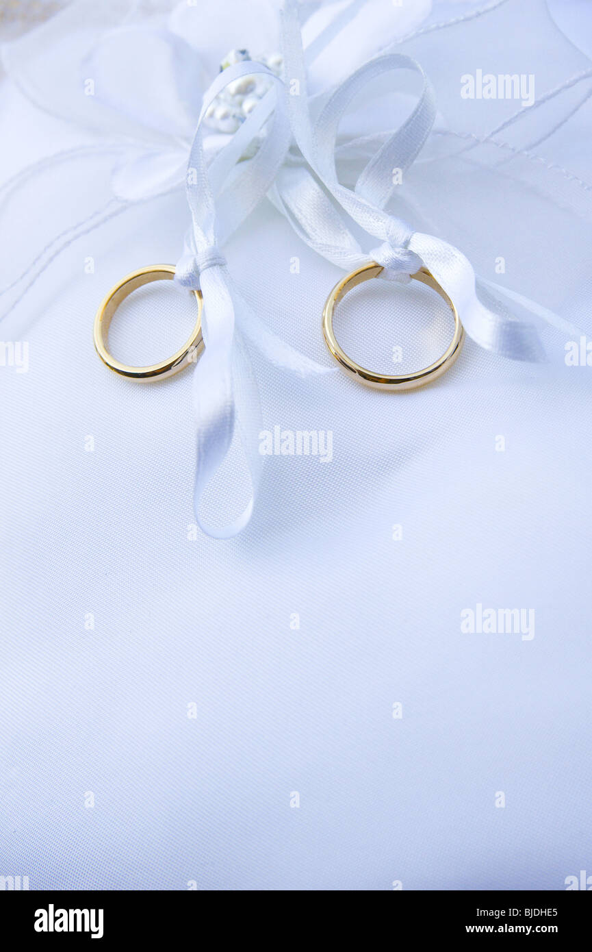 Gli anelli di nozze, close-up Foto Stock