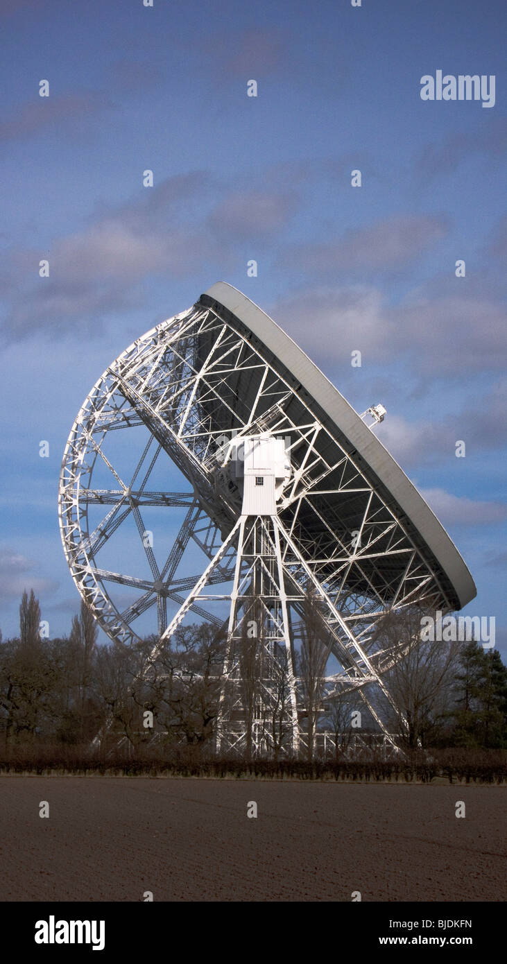 Il Telescopio Lovell a Jodrell Bank Macclesfield Regno Unito Foto Stock