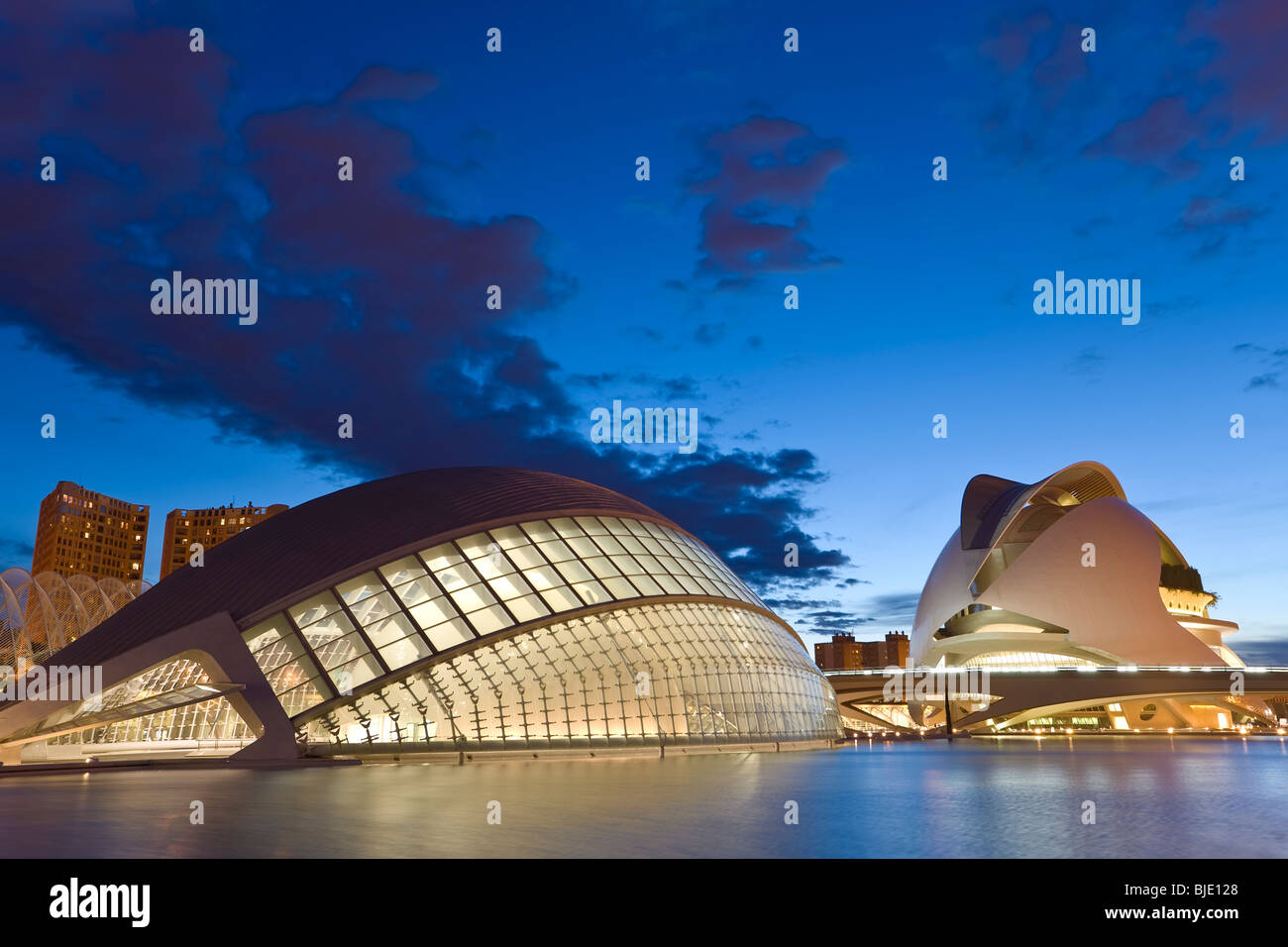 Spagna Valencia la Città delle Arti e delle scienze edificio Ciudad de las Artes y de las Ciencias un combinato di science museum planetariu Foto Stock