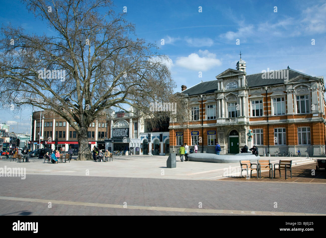 Windrush Square, Brixton, Londra Foto Stock