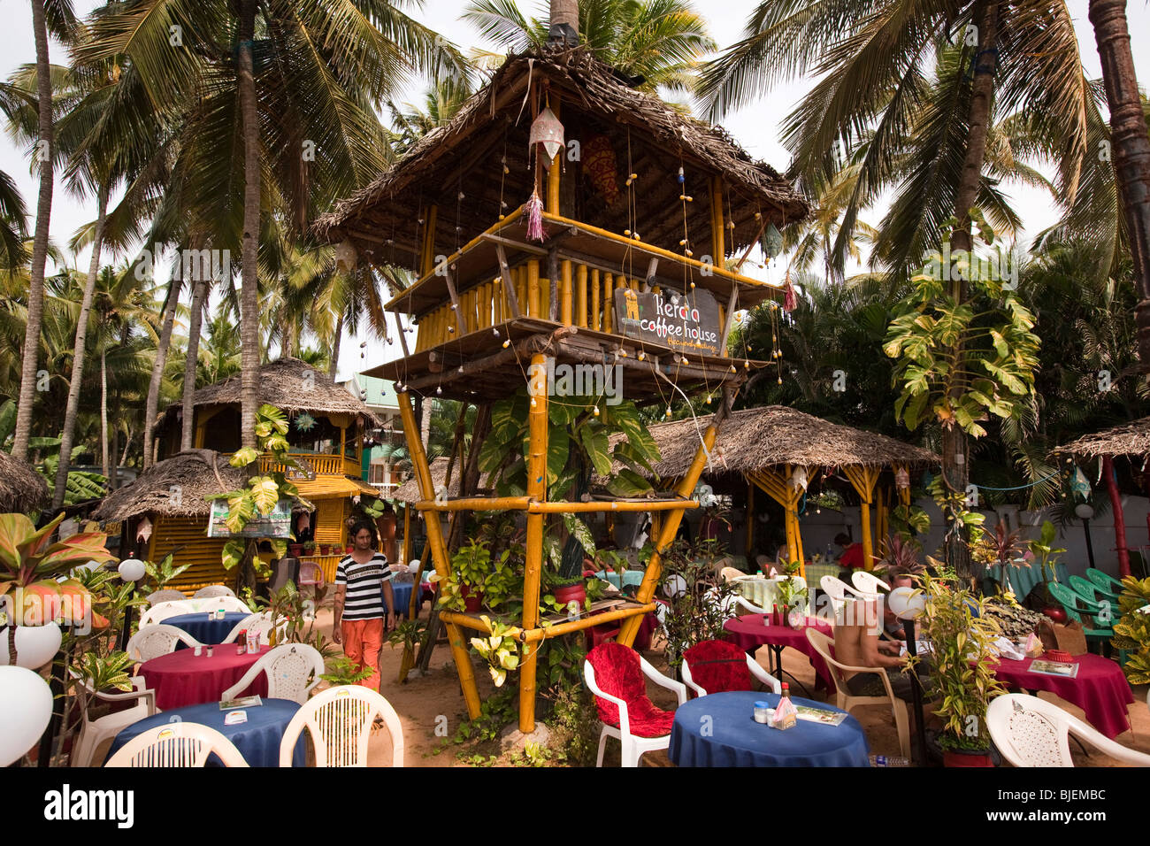 India Kerala, Varkala Kerala Coffee House, giardino Foto Stock