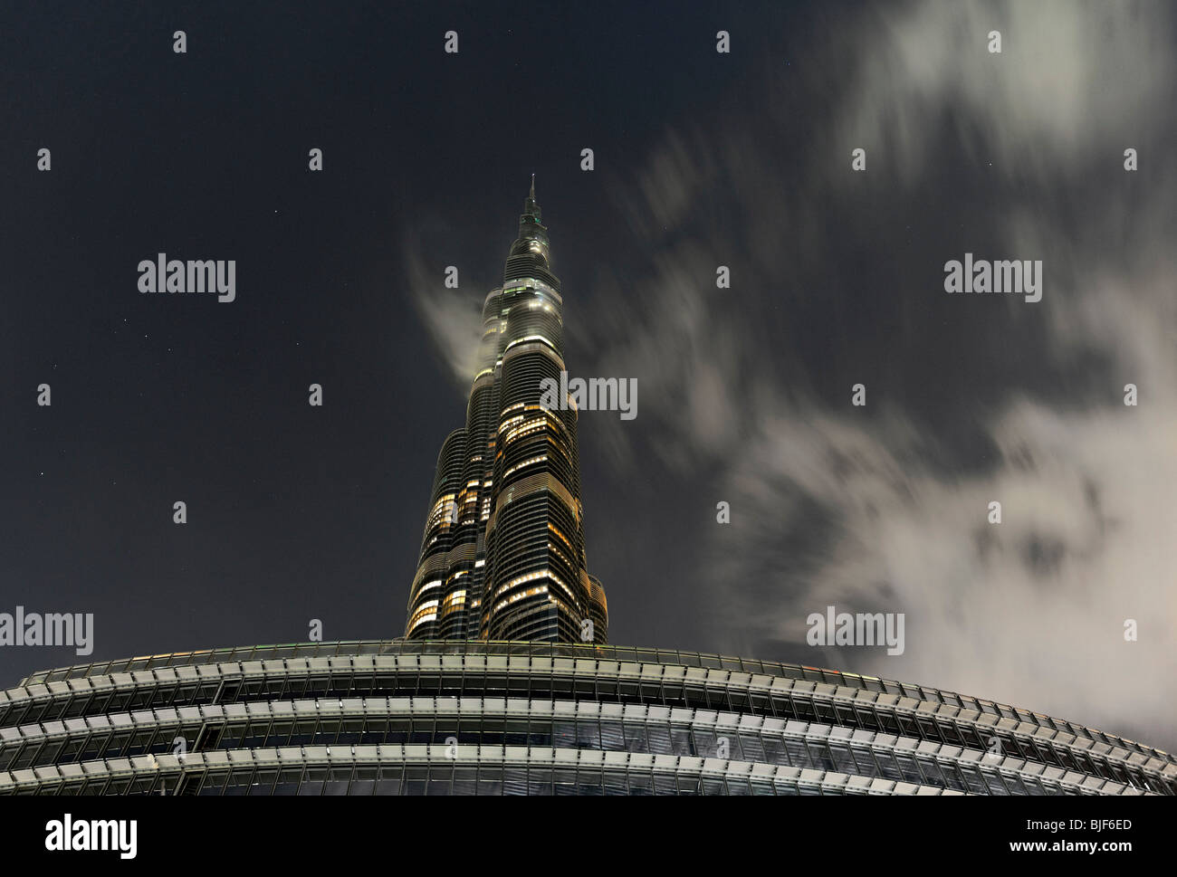 Il Burj Khalifa Downtown Dubai EMIRATI ARABI Emirates Tower highrise Foto Stock