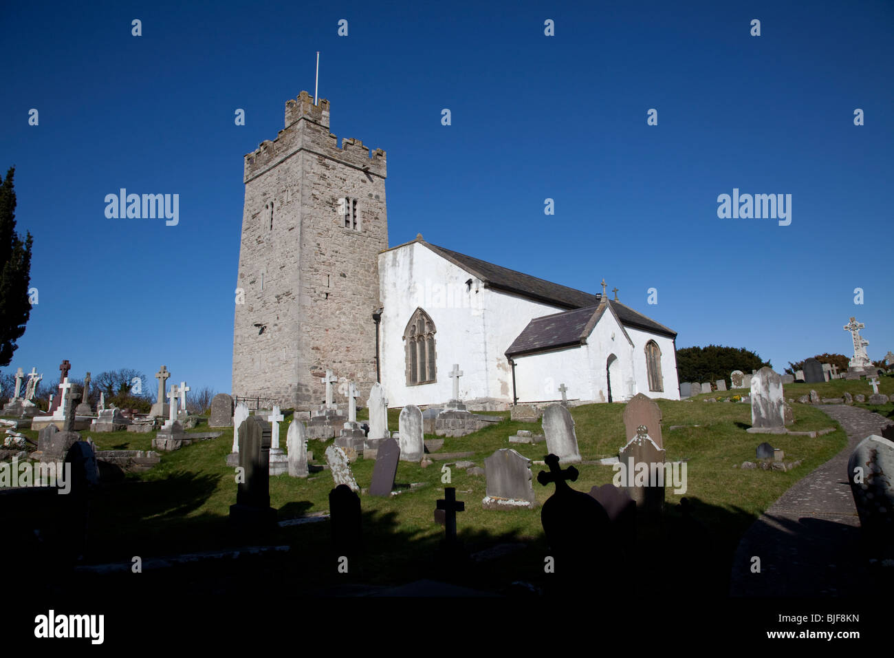 Il XIII secolo il gallese chiesa di St Trillo nella antica parrocchia di a Llandrillo-yn Rhos-dating da1254. Foto Stock