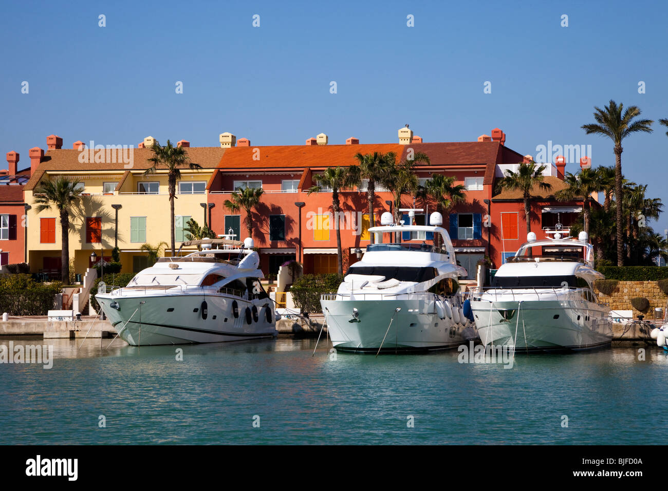 Marina e case vacanze a Sotogrande spagna Foto Stock