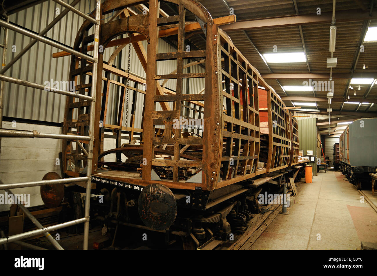 Didcot Railway Centre, treno carrello sotto il restauro dal Great Western Railway società. Foto Stock