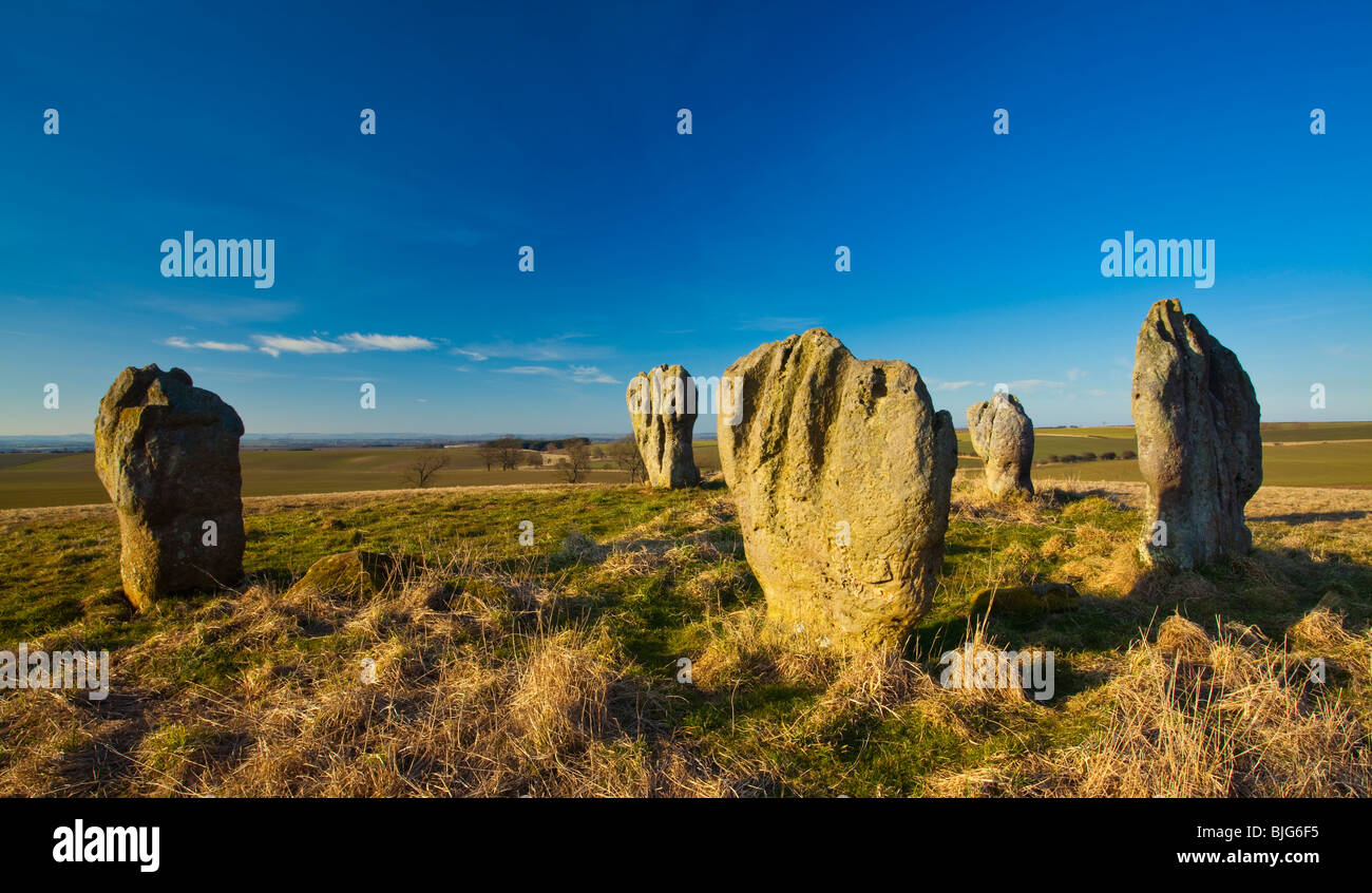 Inghilterra, Northumberland, Duddo cinque pietre. Il pre-historic cerchio di pietra conosciuta come il Duddo cinque pietre Foto Stock