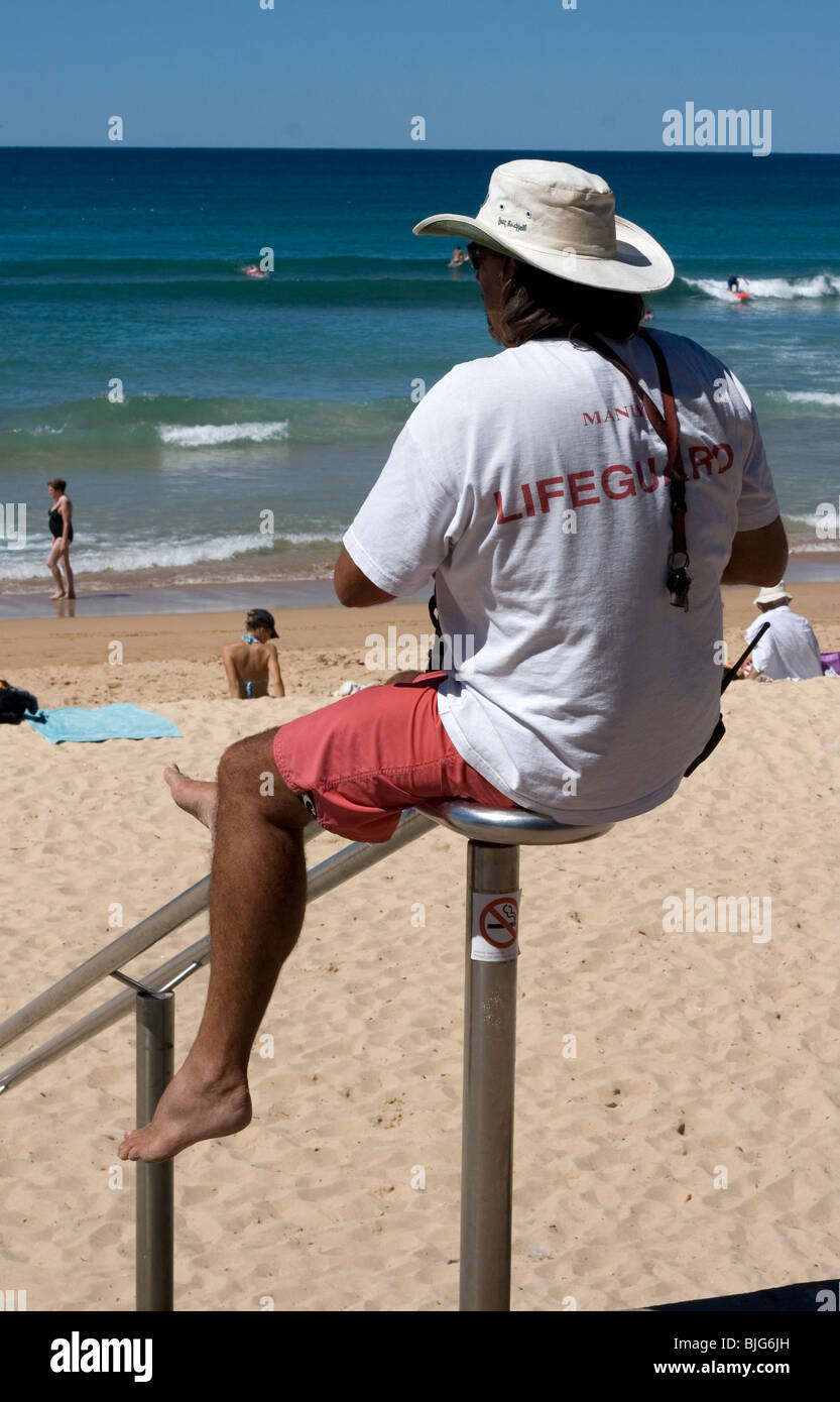 Bagnino di salvataggio sulla spiaggia Bondi, Australia. Foto Stock