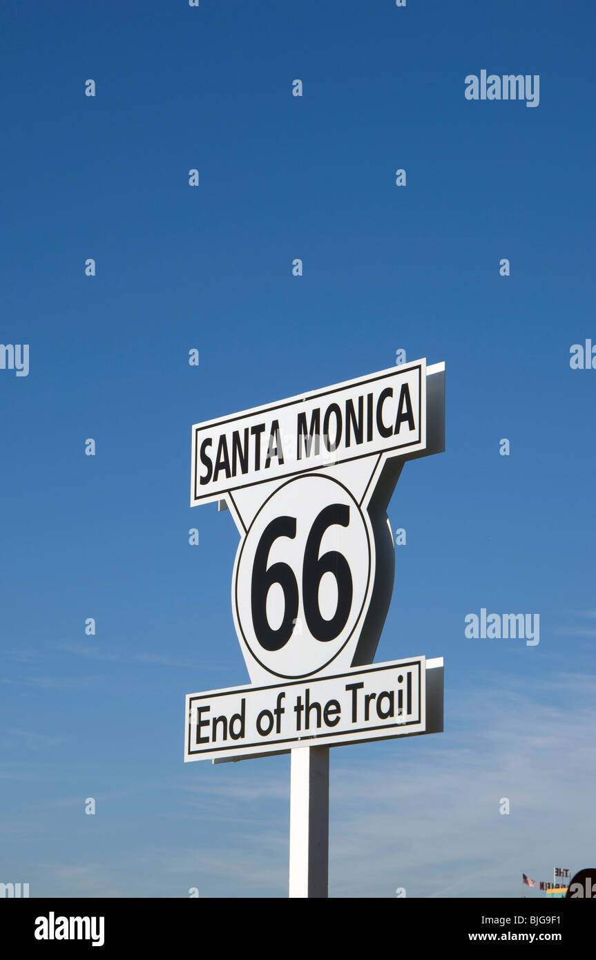 Un segno che commemora la fine della storica Route 66 Foto Stock