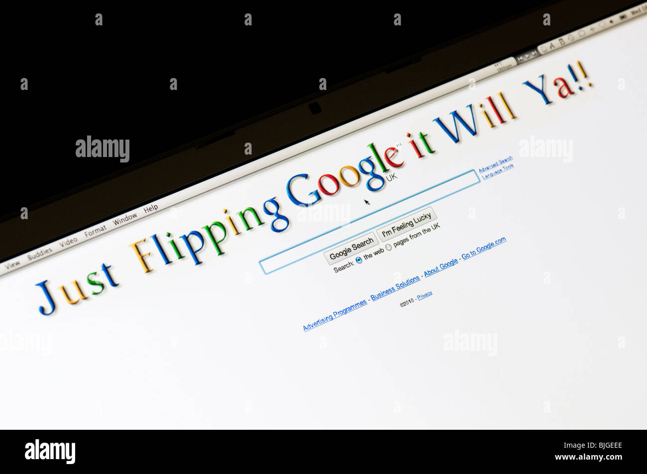 Appena capovolgimento di Google sarà ya. Google Altered digitalmente home page Foto Stock