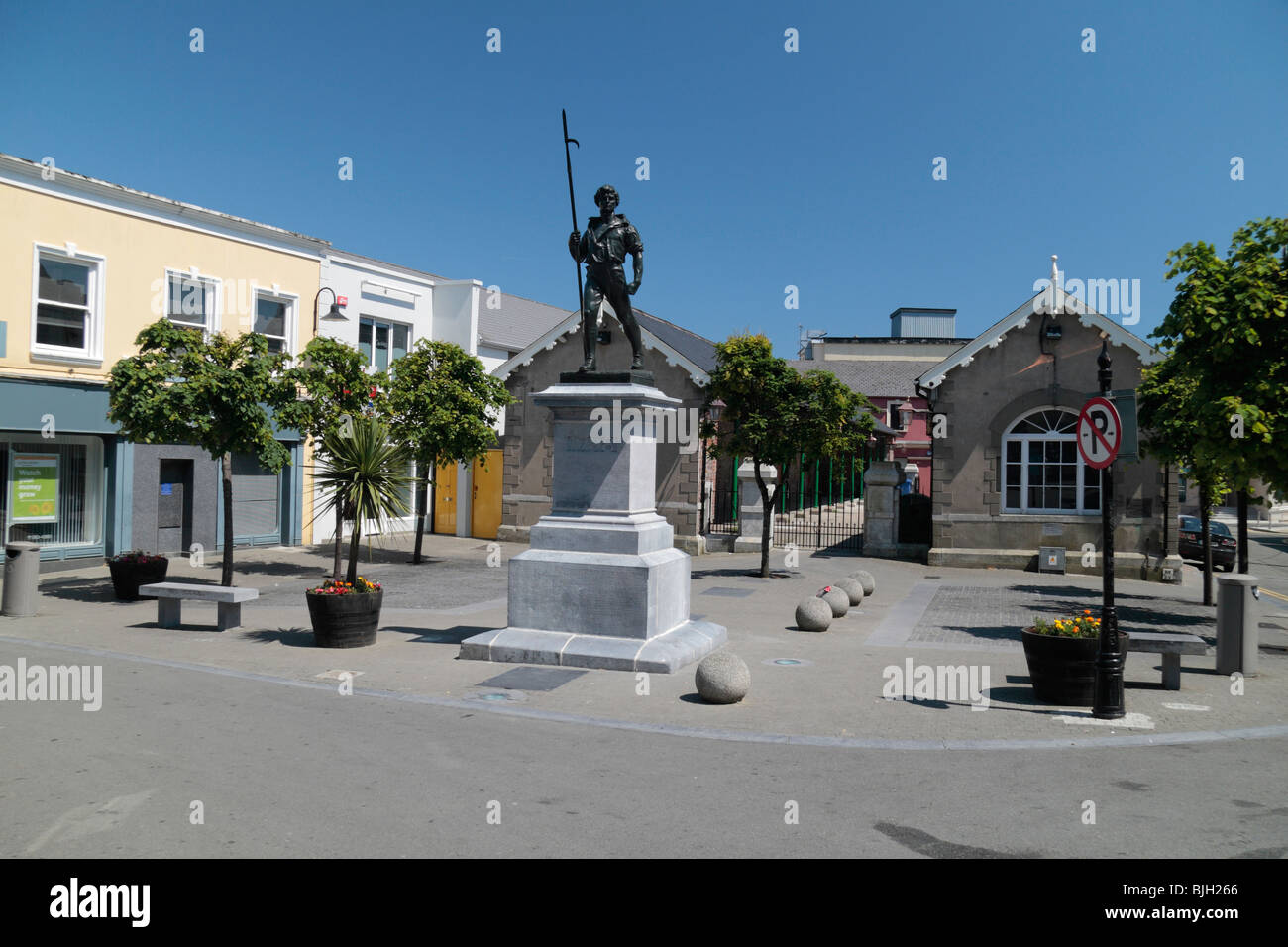 Il Bullring Memorial, Cornmarket e la cittadina di Wexford in Irlanda Foto Stock