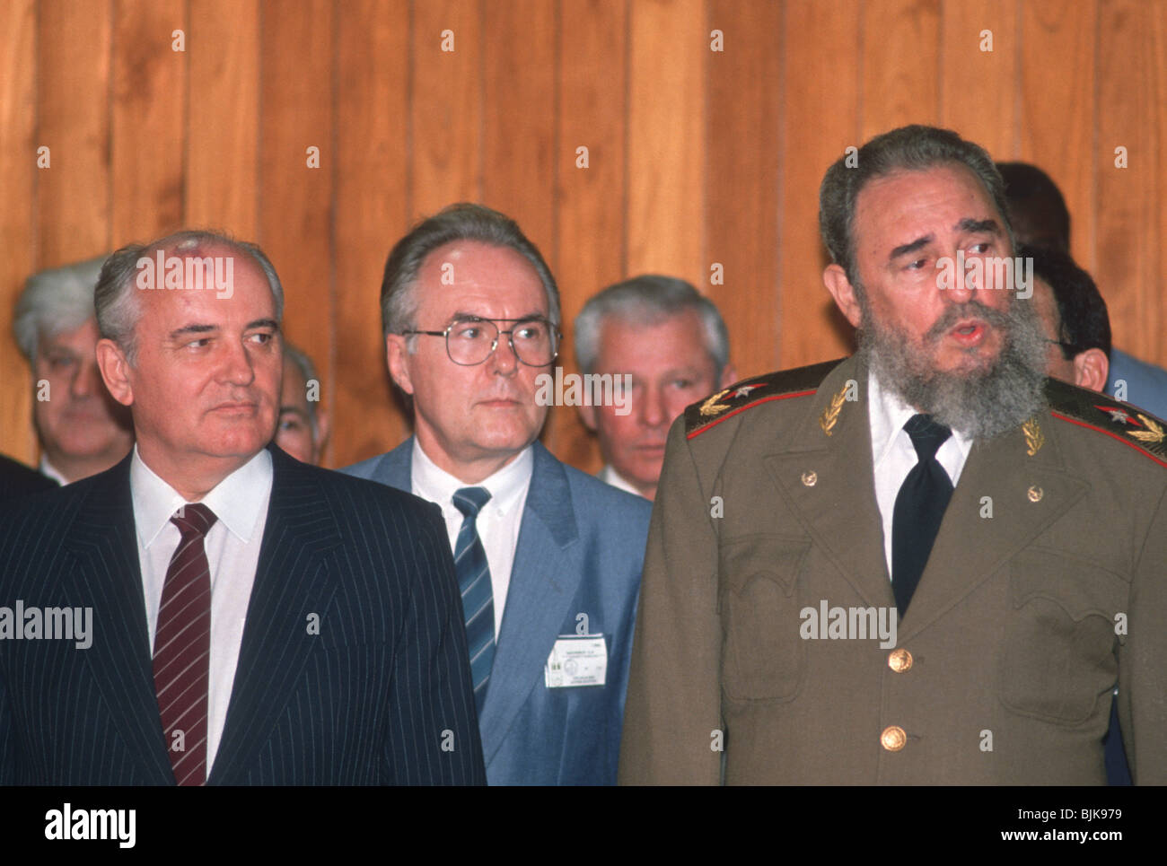 CUBA. Fine il presidente Fidel Castro e l ex premier Gorbaciov la firma del Trattato di Cooperazione in Avana 1989 prima del crollo dell'Unione Sovietica Foto Stock