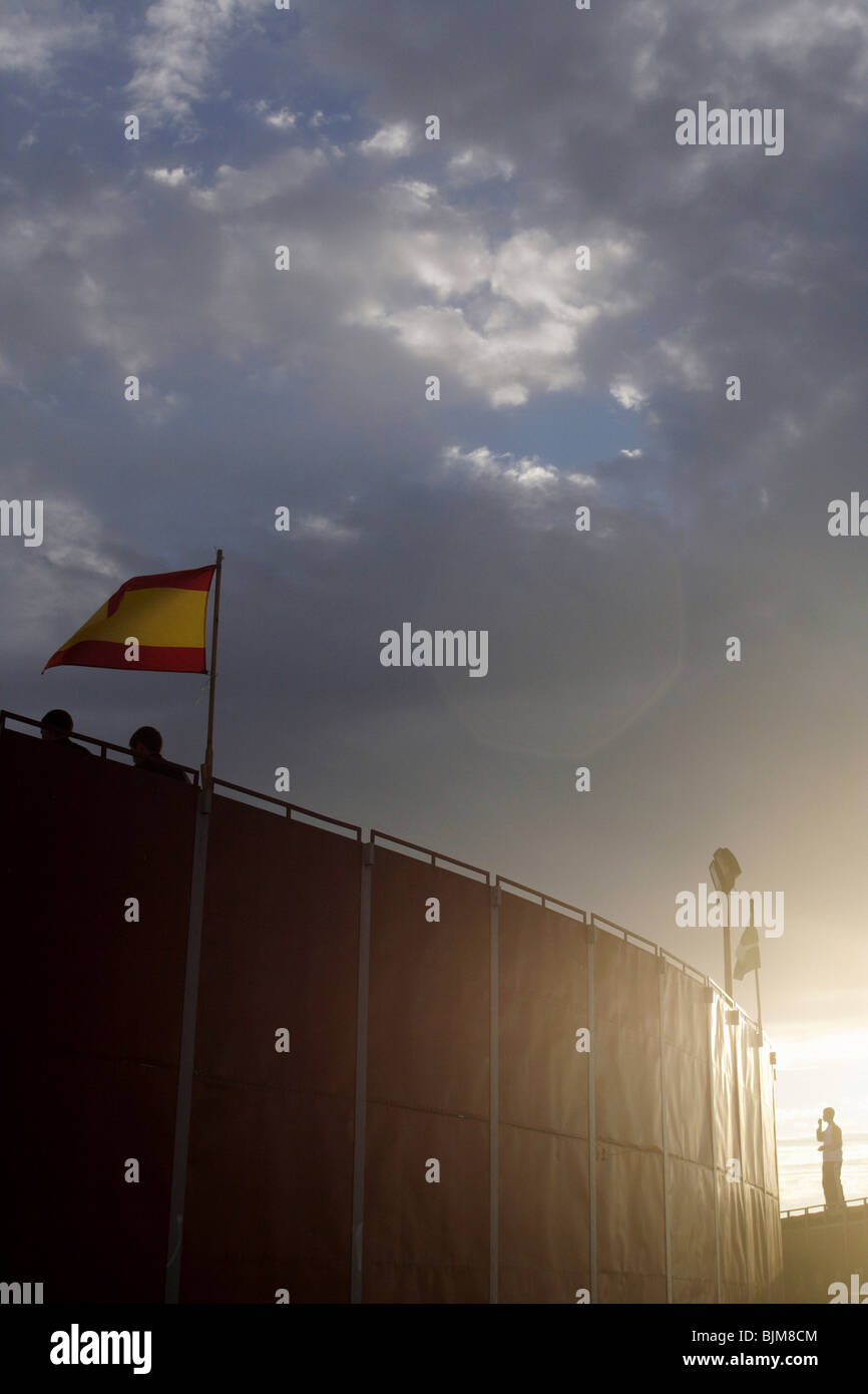 La parete esterna di una corrida, Chiclana de la Frontera, Spagna Foto Stock