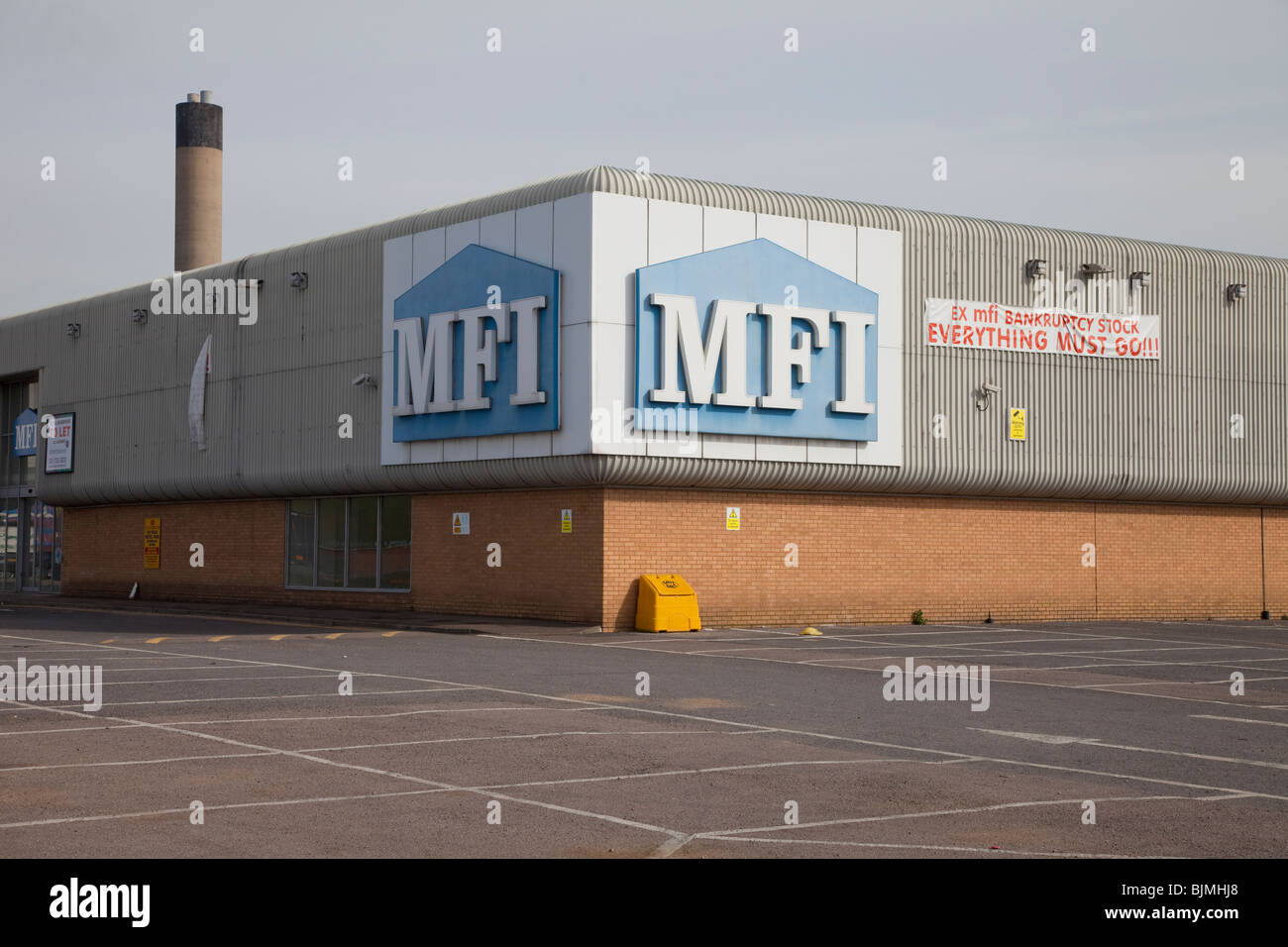 Chiuso Mfi sito di vendita al dettaglio nel nord di Londra Foto Stock