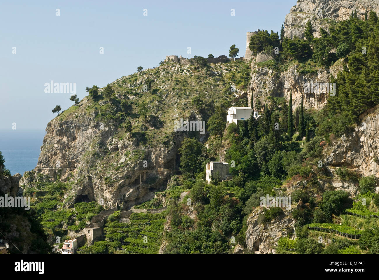 Italien, Kampanien, Amalfiküste, Ravello, steiles Tal zur Küste | Italia, Campania, Amalfi, Ravello, ripida Valle Foto Stock