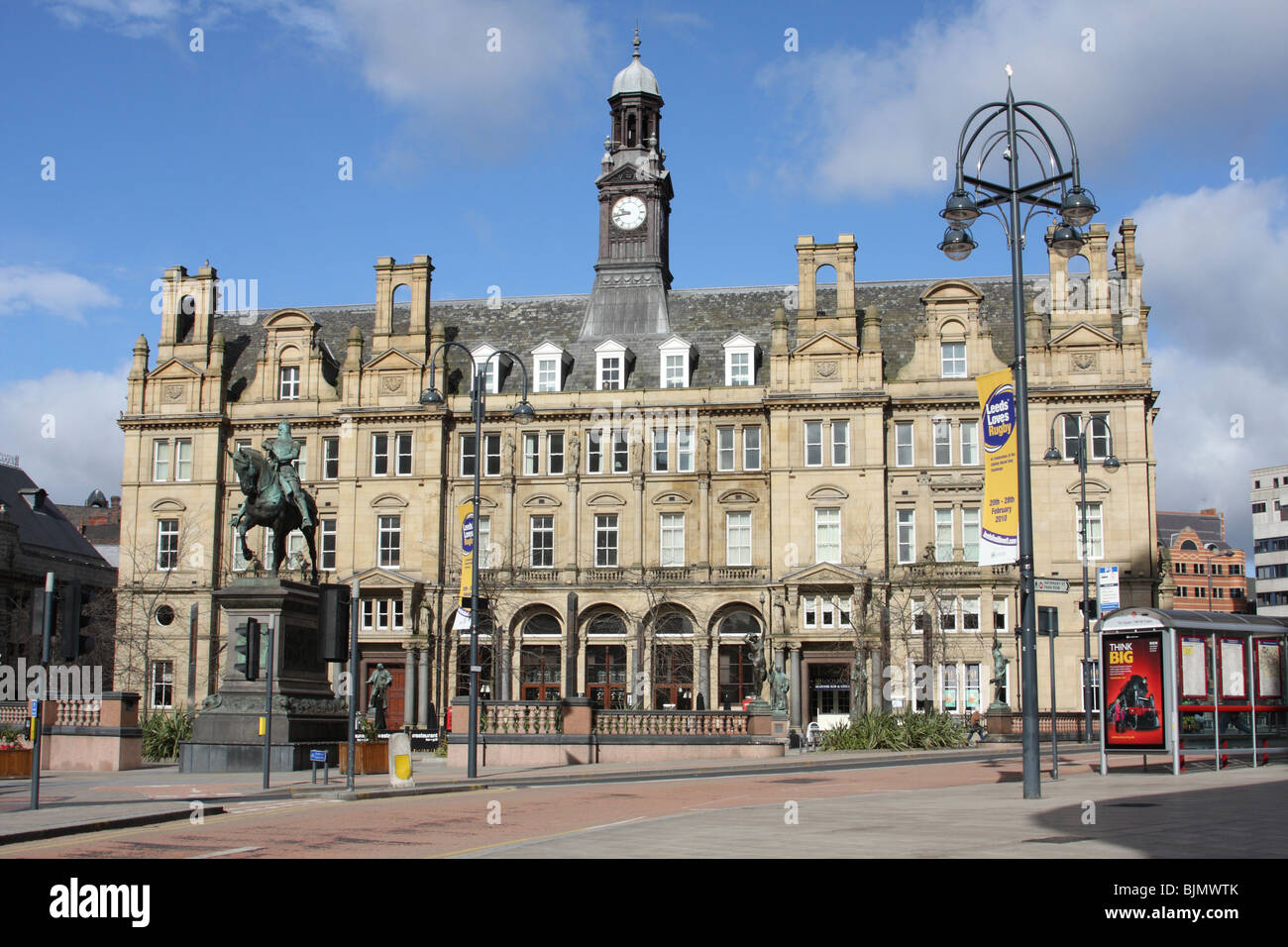 Il vecchio ufficio postale edificio, City Square, Leeds, West Yorkshire, Inghilterra, Regno Unito Foto Stock