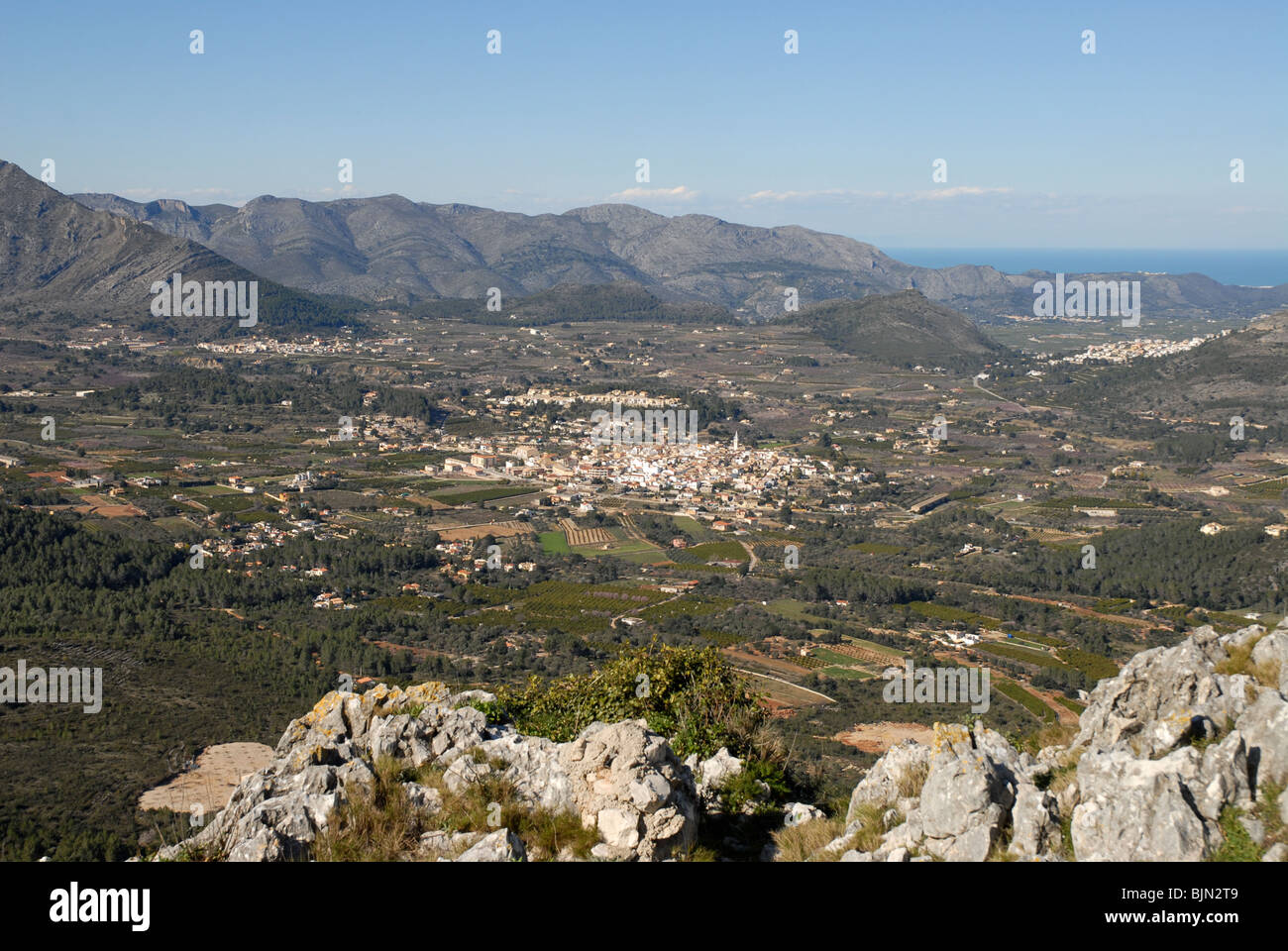 Vista sulla valle Jalon verso la costa, Provincia di Alicante, Comunidad Valenciana, Spagna Foto Stock