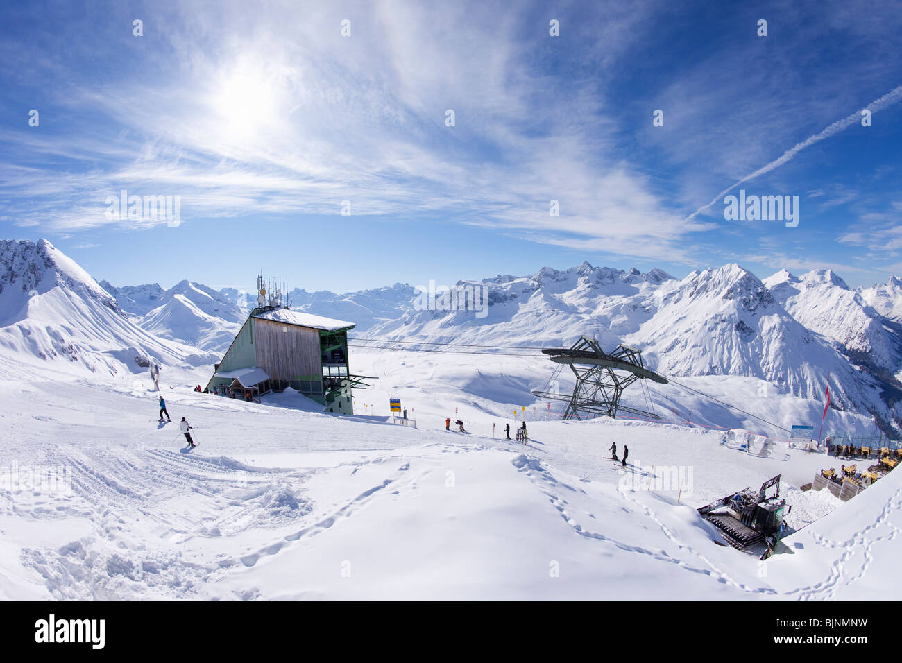 Ristorante Rufikopf Stubenbach Lech vicino a St San Anton am Arlberg in inverno la neve Alpi austriache Austria Europa Foto Stock