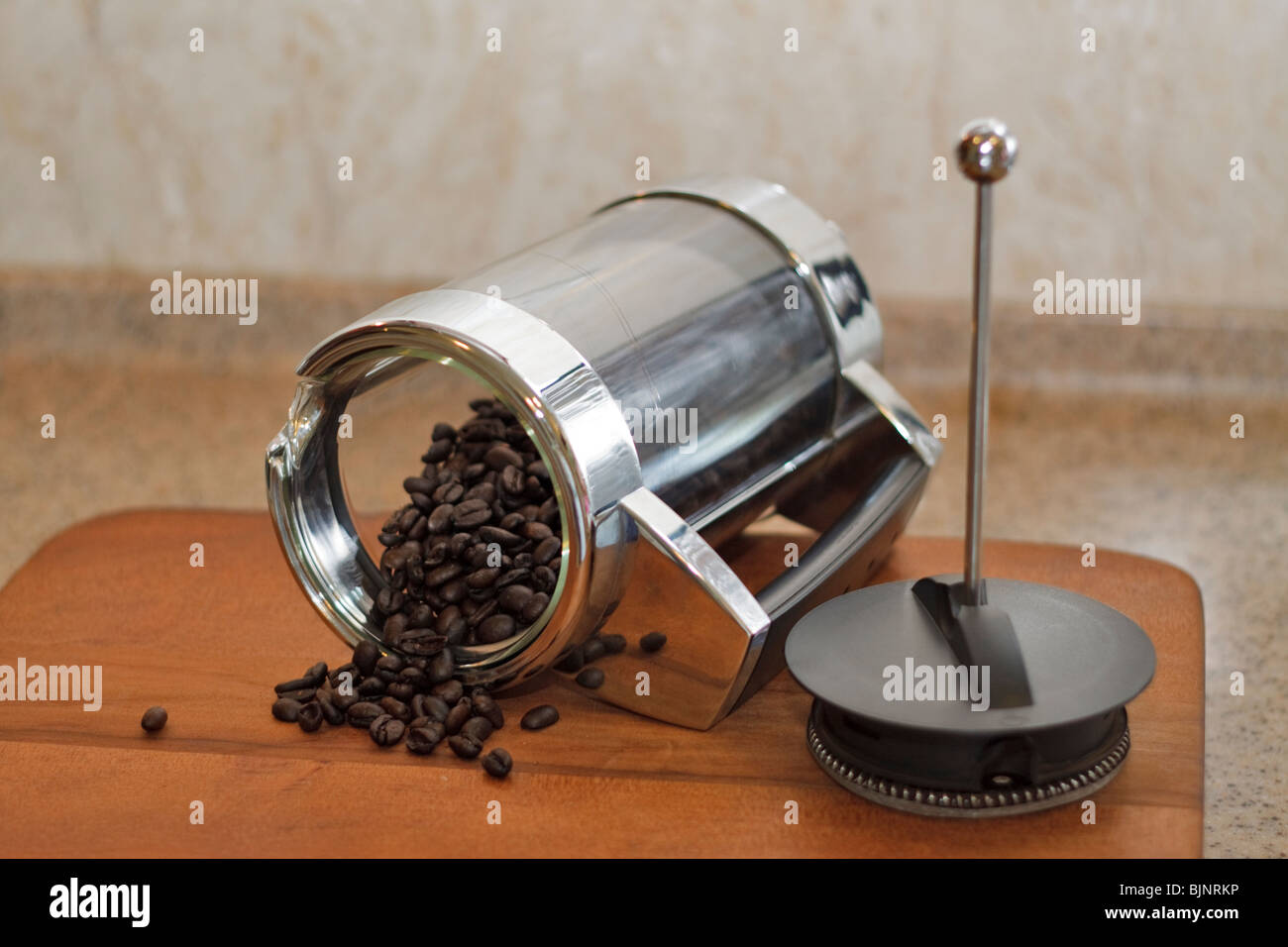 Il caffè in una pressa francese Foto Stock