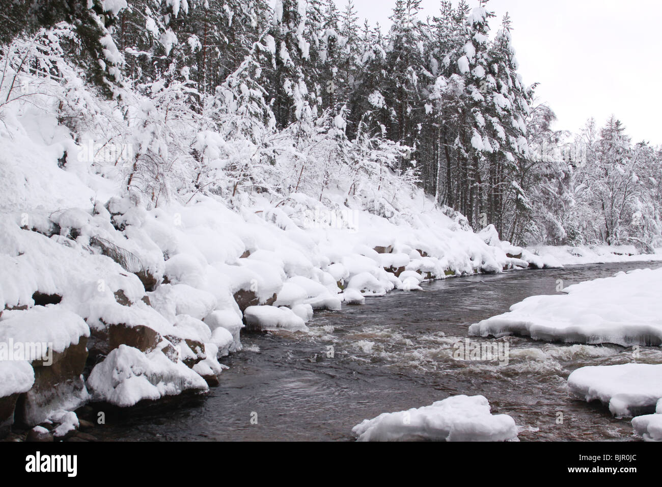 Frozen River Druie Coylumbridge Aviemore Foto Stock