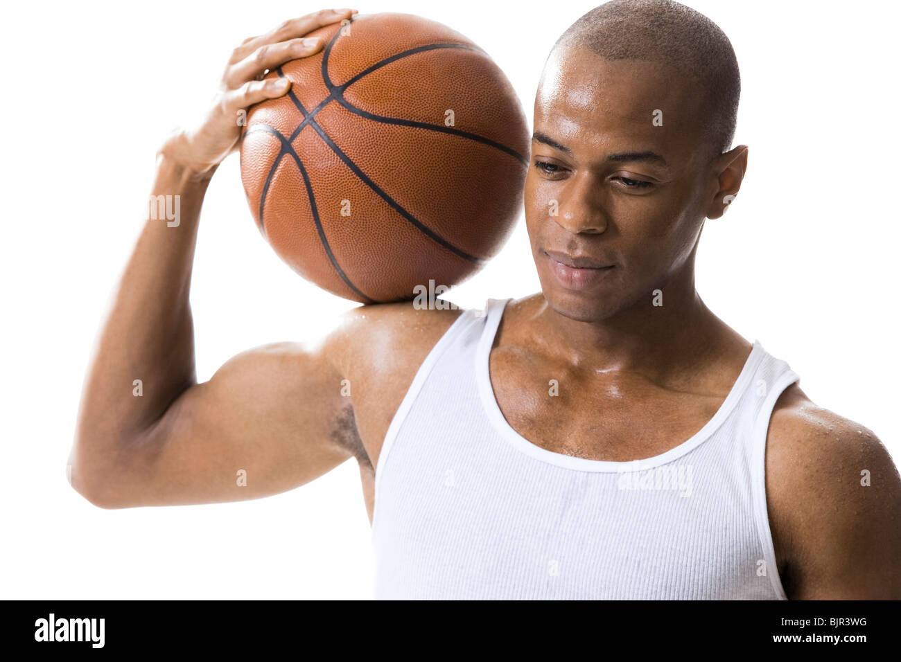 Uomo in possesso di un basket Foto Stock