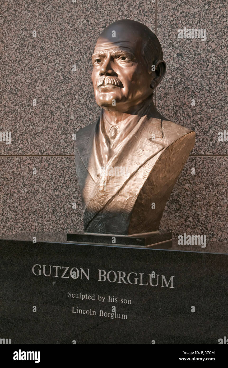 Busto dello scultore Gutzon Borglum, Mount Rushmore National Memorial, il Dakota del Sud, STATI UNITI D'AMERICA Foto Stock