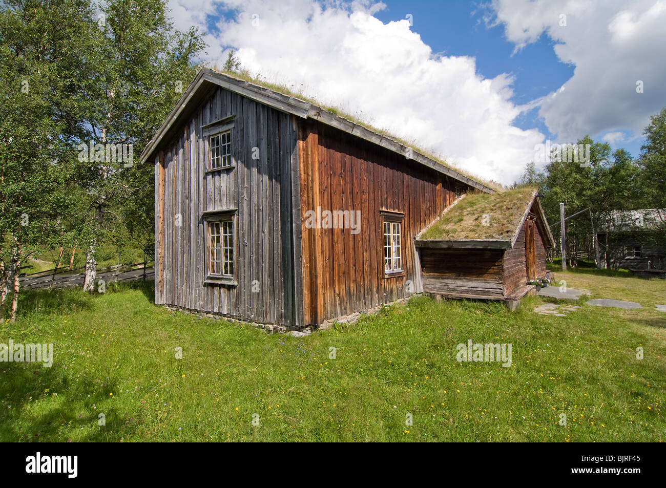 Di legno tradizionali cottage in Svezia Foto Stock