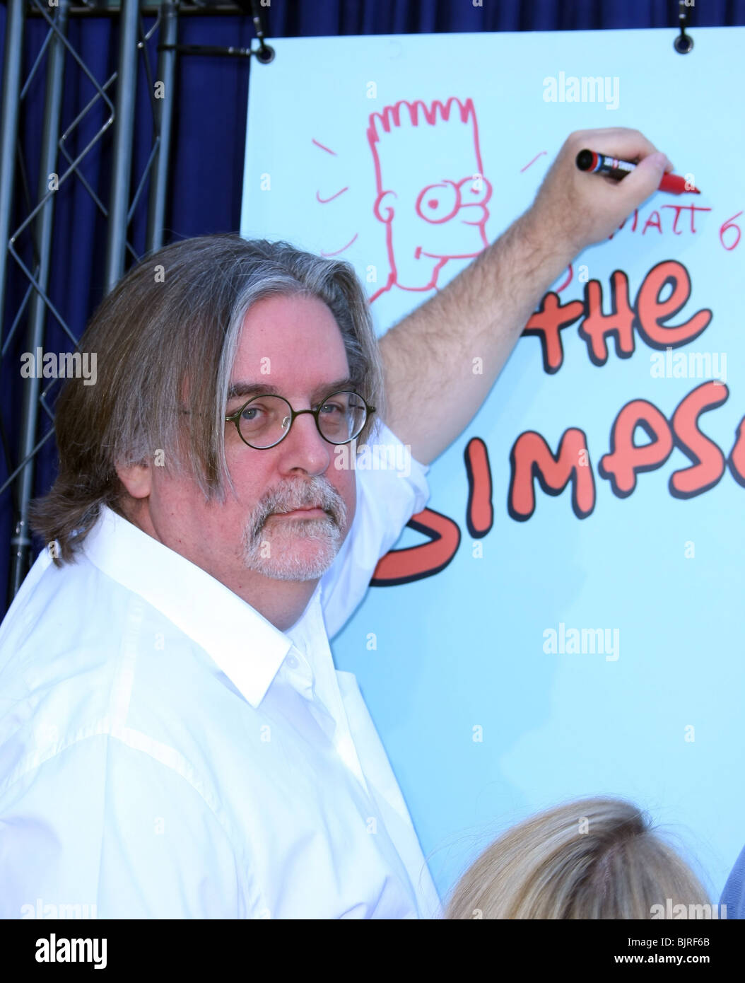 MATT GROENING PRIMO GIORNO DI RILASCIO DI THE SIMPSONS TIMBRI US Postal Service CENTURY CITY LOS ANGELES CA USA 07 Maggio 2009 Foto Stock