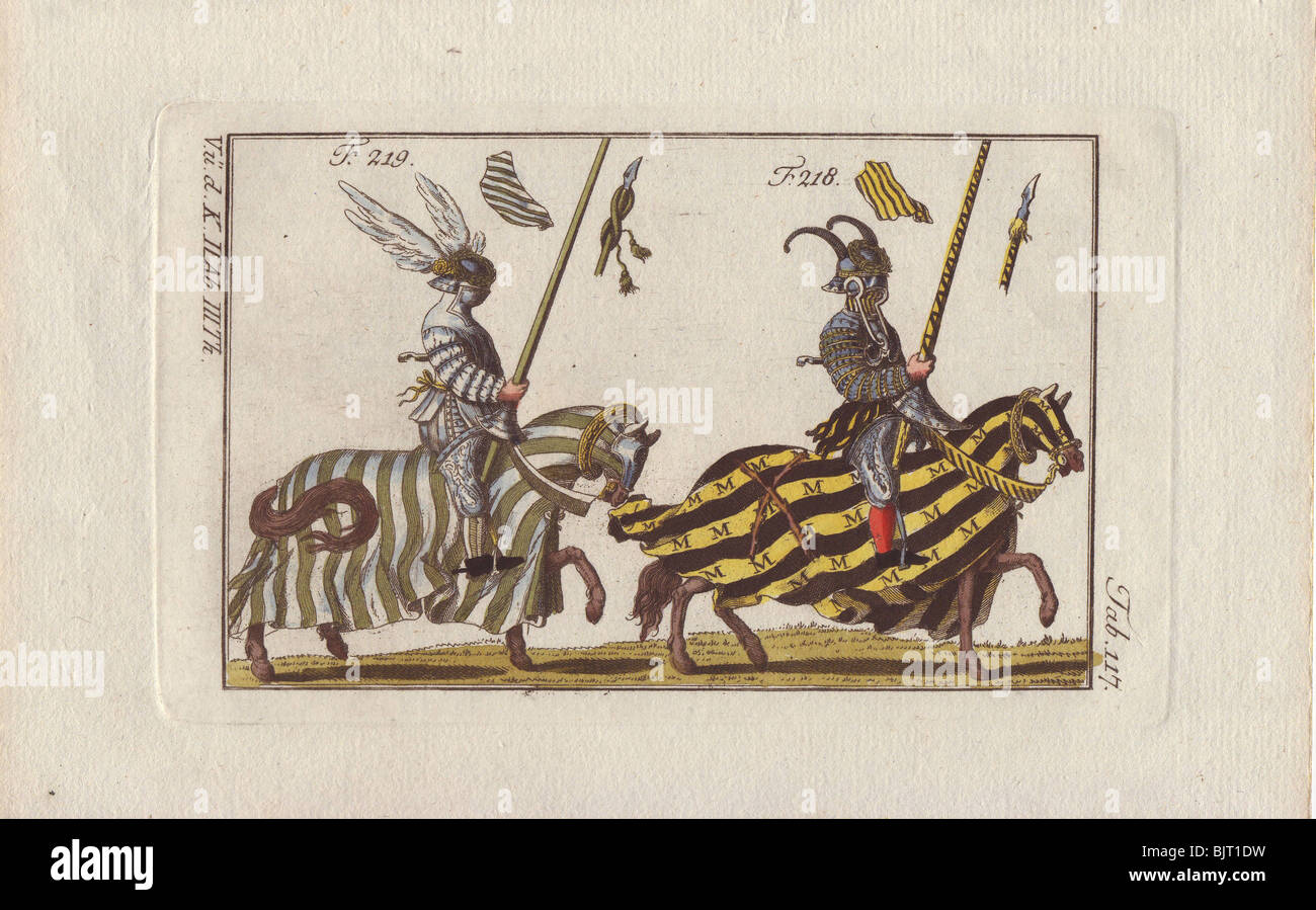 Montati due cavalieri in armatura per un corso con spallamento armor (rouelle) e un corso con scudo target (bersaglio). Foto Stock