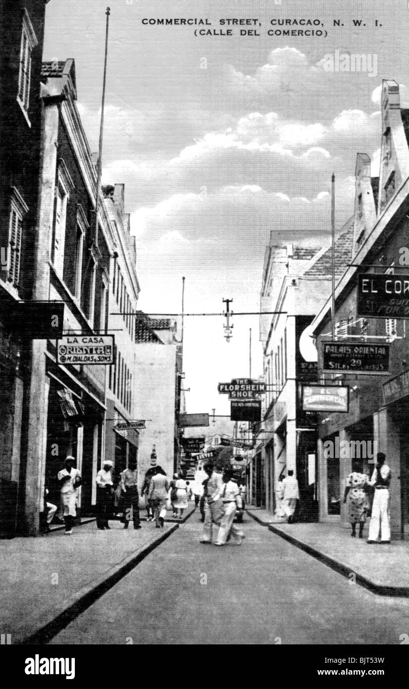 Commercial Street, Curacao, Antille olandesi, c1900s. Artista: sconosciuto Foto Stock