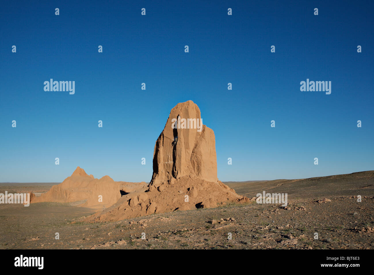 Bayanzag, La Flaming Cliffs, sono la casa di molti fossili di dinosauro e uova di dinosauro. Deserto dei Gobi, Mongolia. Foto Stock
