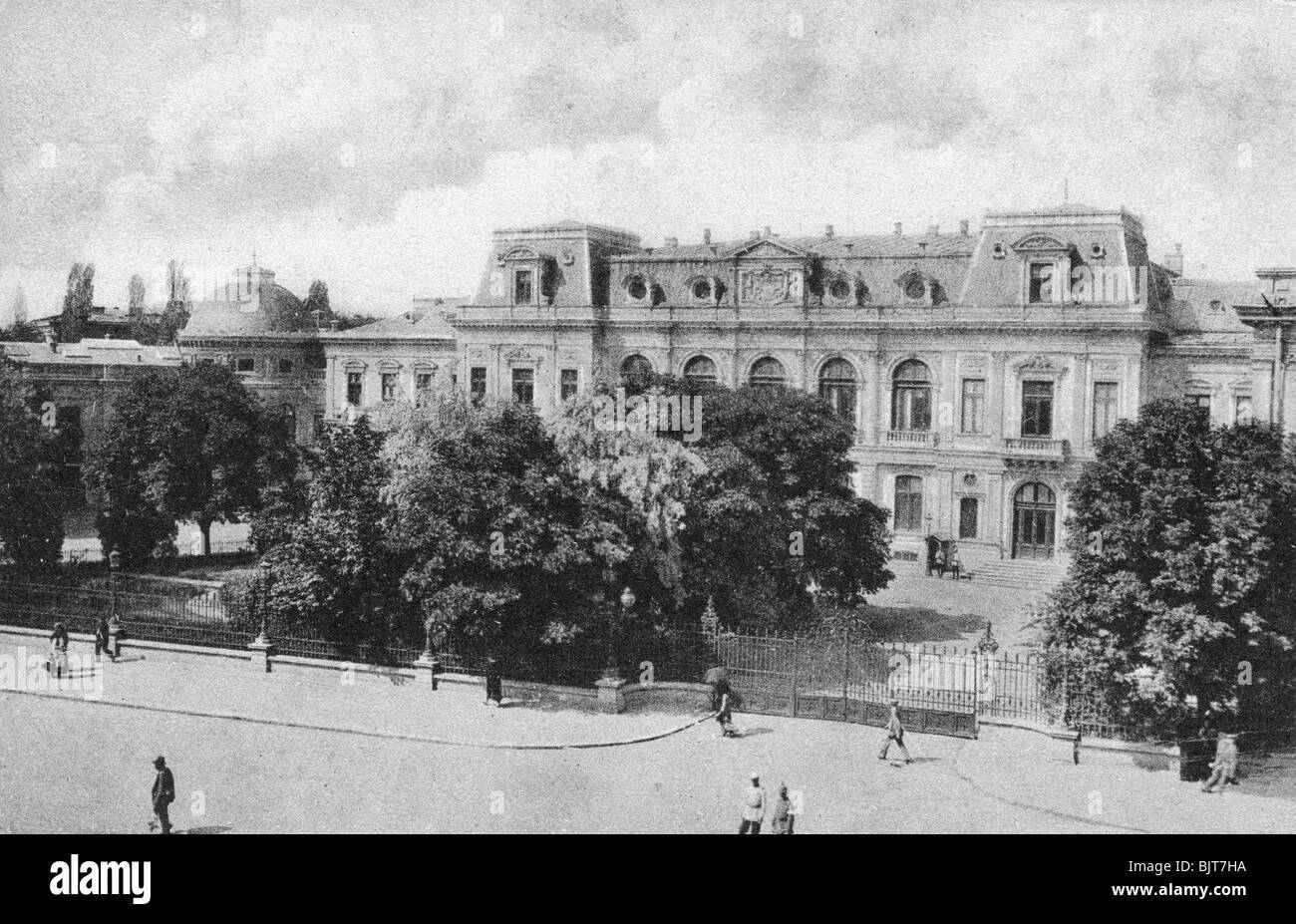 Il Palazzo Reale a Bucarest, Romania, nei primi anni del XX secolo. Artista: sconosciuto Foto Stock
