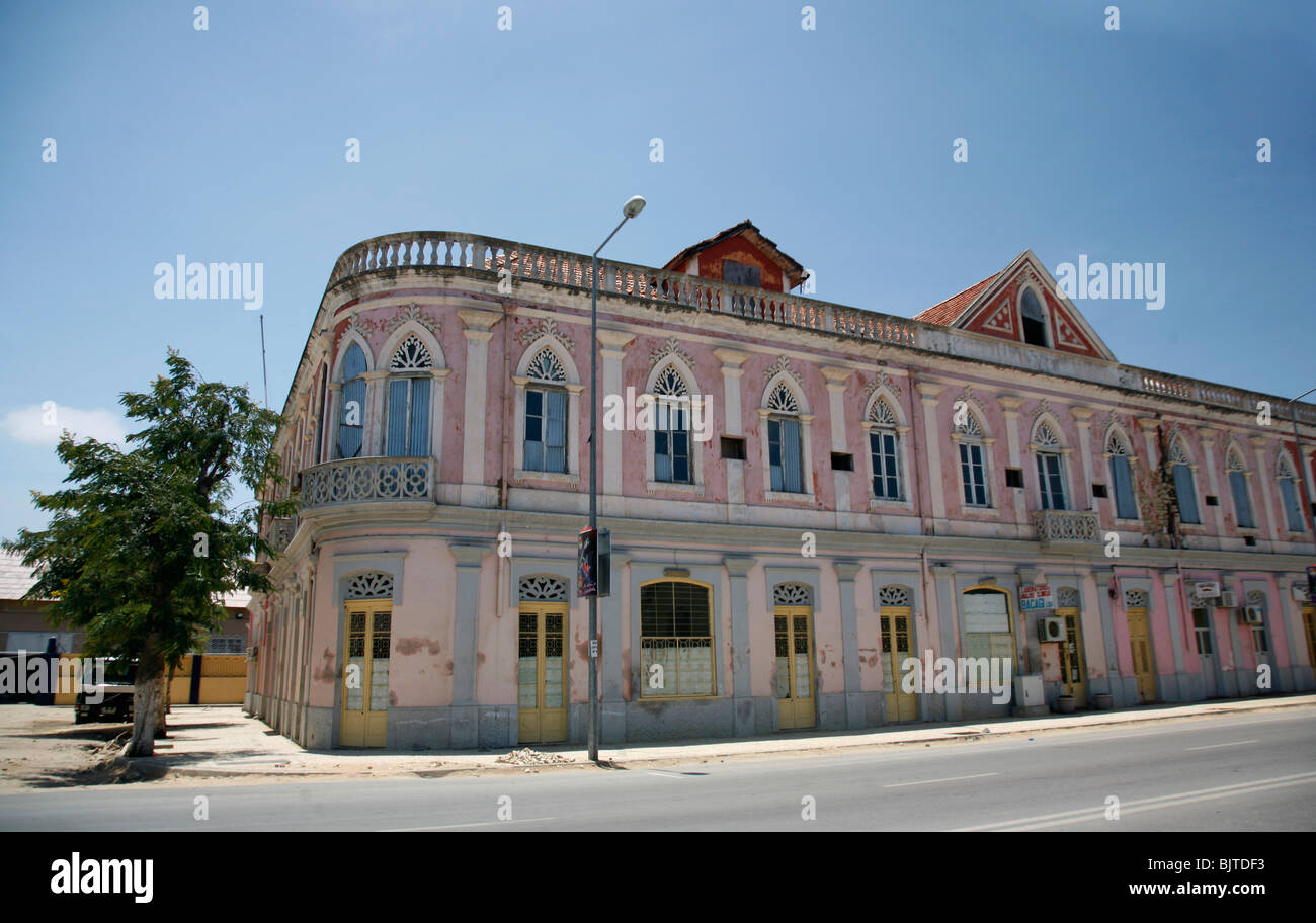 Portoghese archecture coloniale. Centrale di Lobito in Angola. L'Africa. Foto © Z & D Lightfoot. www.lightfootphoto.co.uk Foto Stock