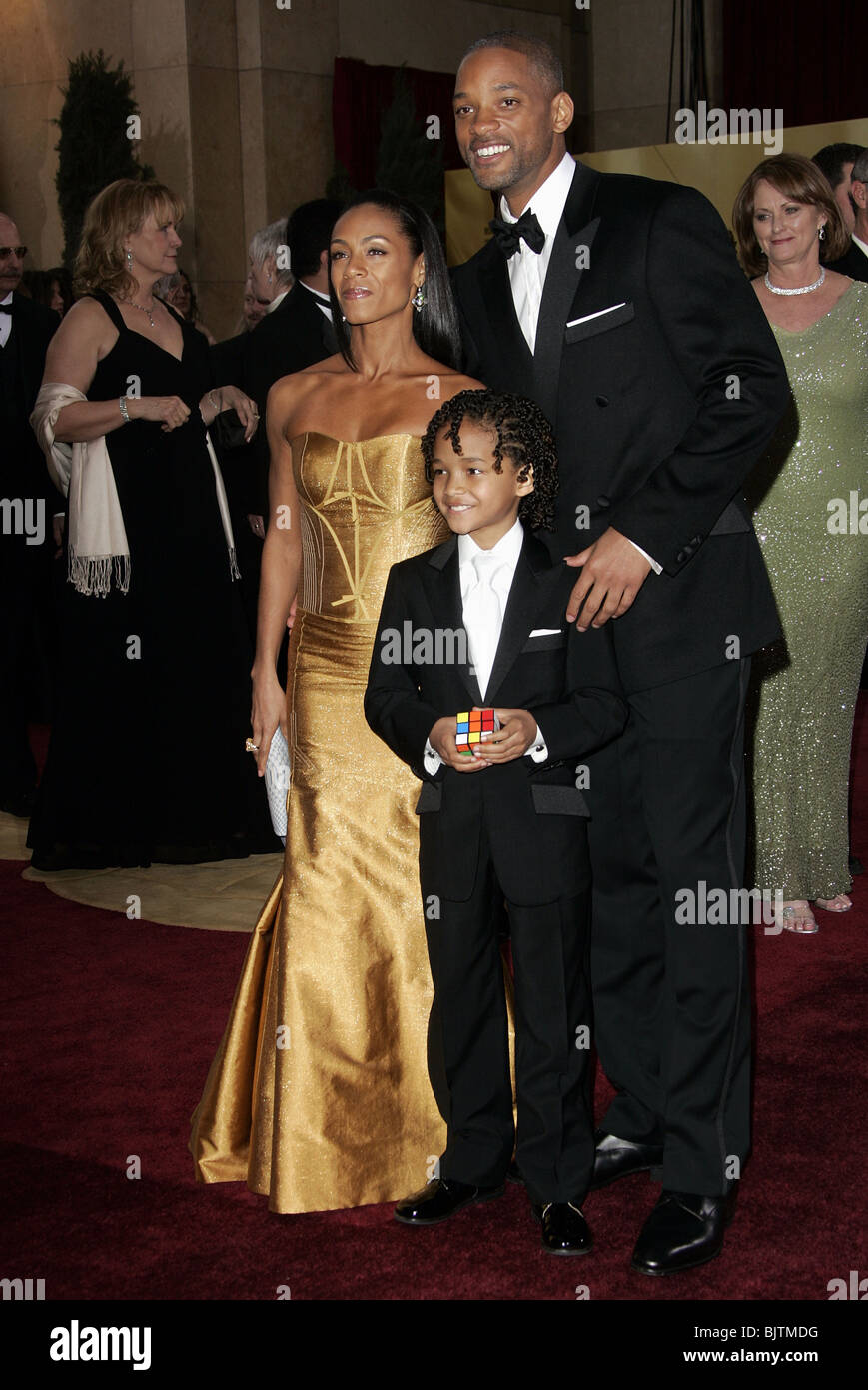 JADEN SMITH WILL SMITH & Jada Pinkett Smith 79TH ACADEMY AWARDS ARRIVI Kodak Theatre Hollywood LOS ANGELES STATI UNITI D'AMERICA 25 Febbraio Foto Stock