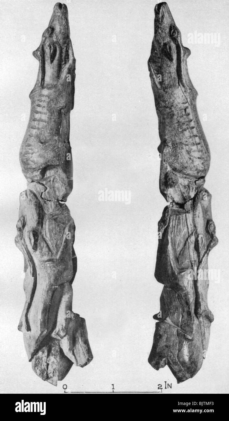 Punto di mammoth brosmio scolpiti con renne da Montastruc, Bruniquel, Francia, 1926. Artista: sconosciuto Foto Stock