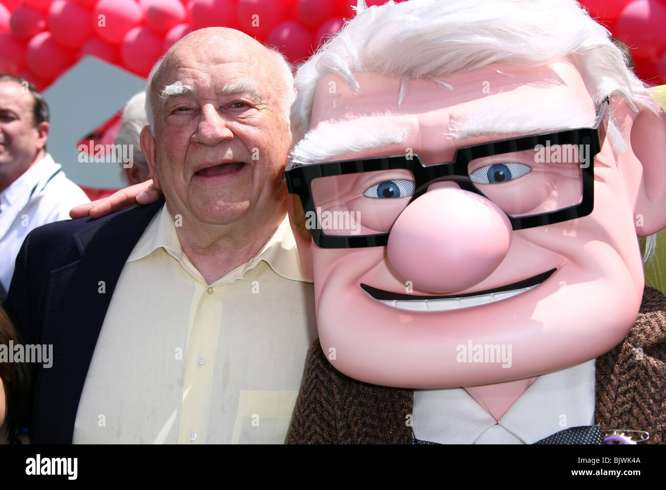 Carl fredricksen immagini e fotografie stock ad alta risoluzione - Alamy