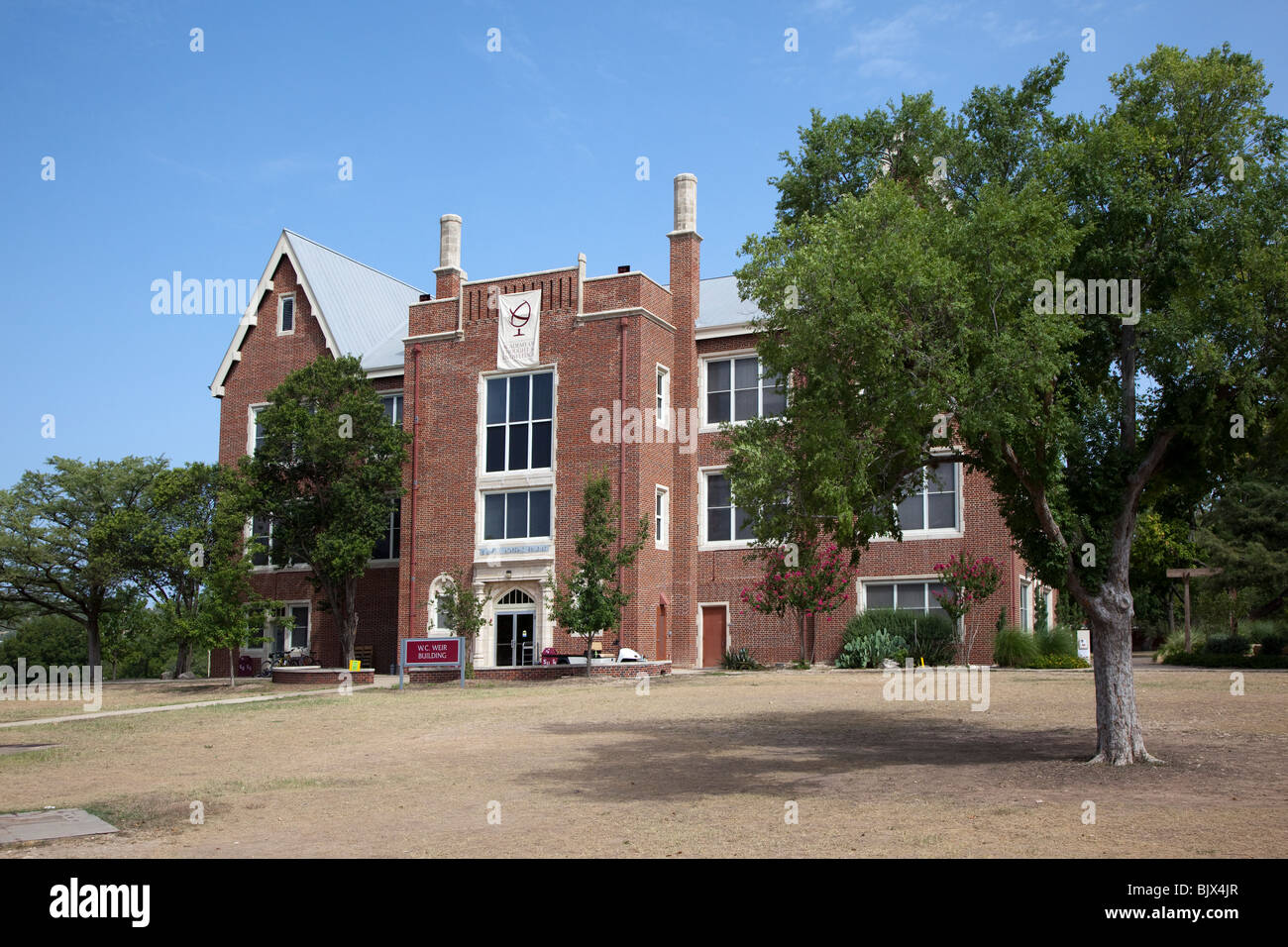 Il W.C. Weir edificio all'università Kerrville Texas USA Foto Stock