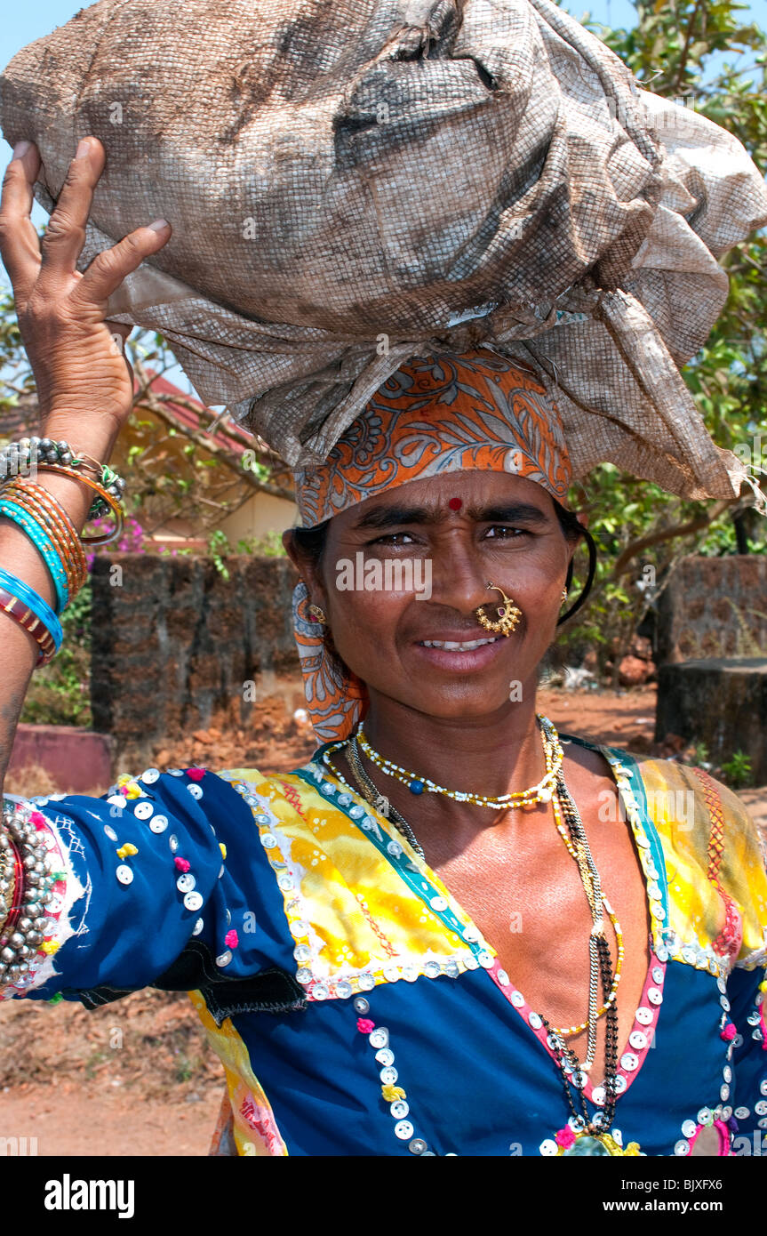 Donna locale, Candolim, Goa, India Foto Stock