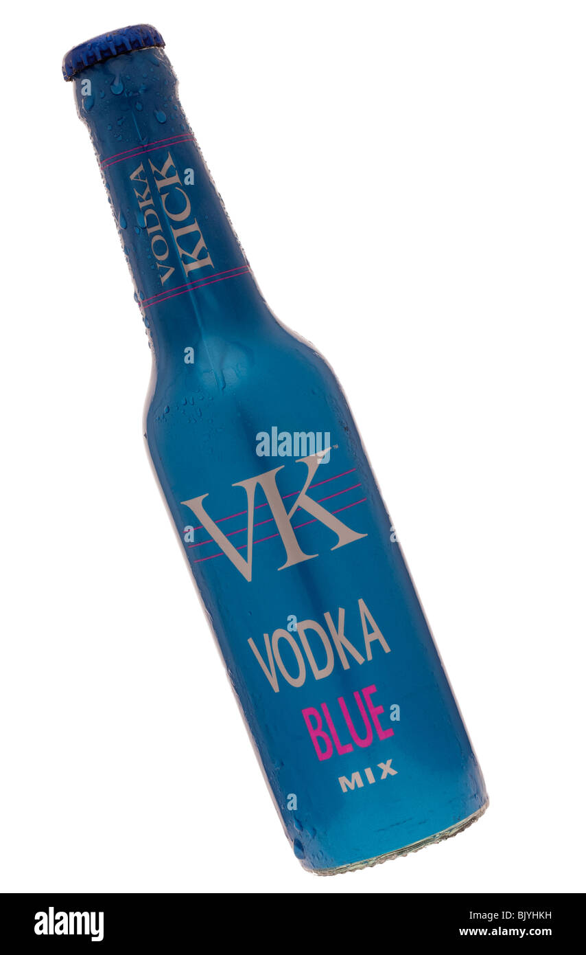 Bottiglia di VK Vodka Mix blu Foto Stock