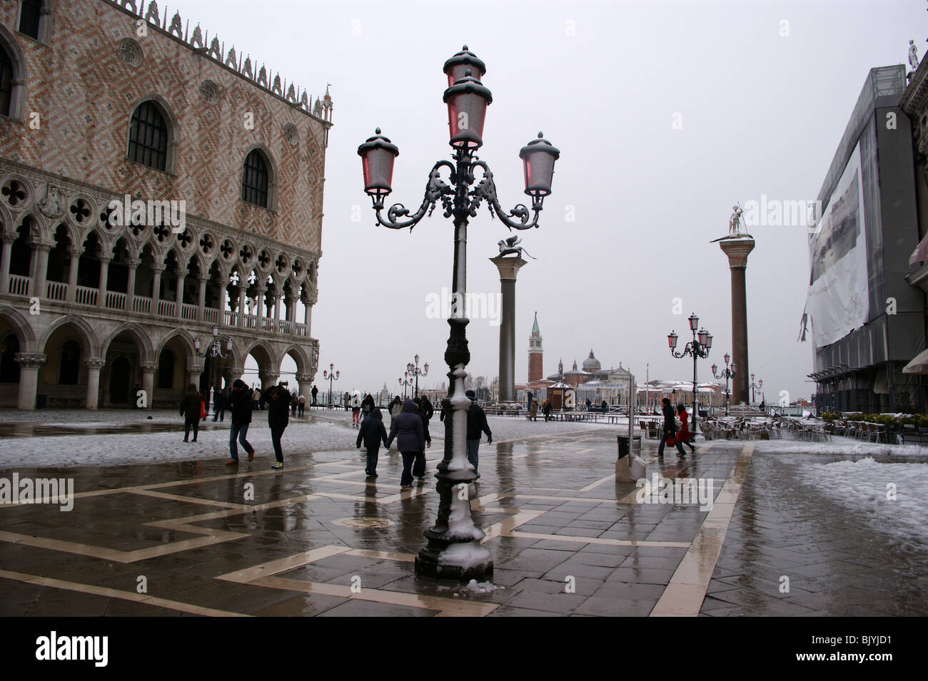 Venezia nella neve - San Marco Piazzetta Foto Stock