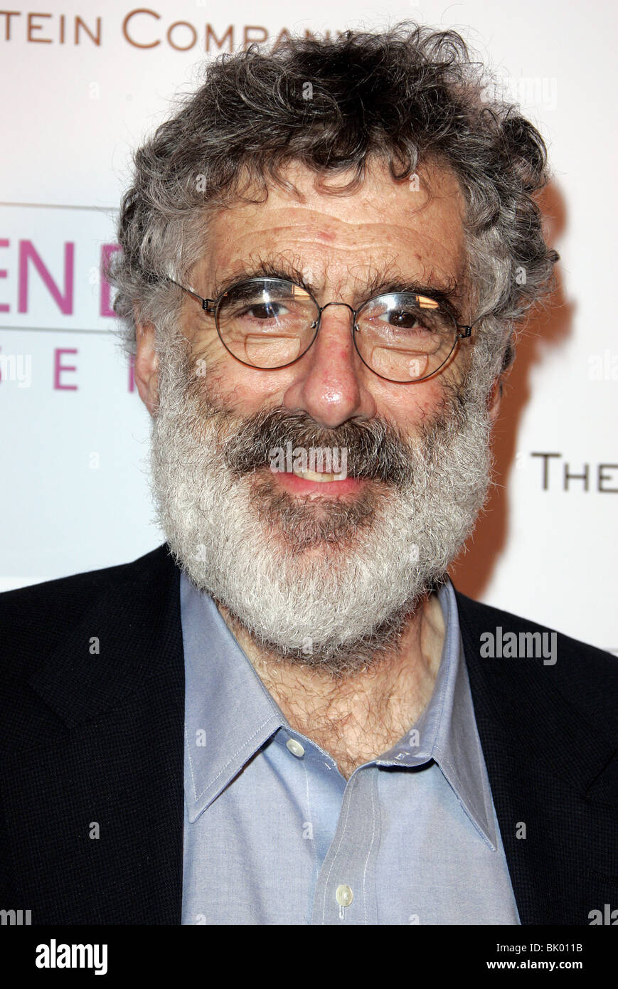 ELLIOTT GOULD onorevole Henderson presenta PREMIER BEVERLY HILLS LOS ANGELES STATI UNITI D'AMERICA 05 Dicembre 2005 Foto Stock