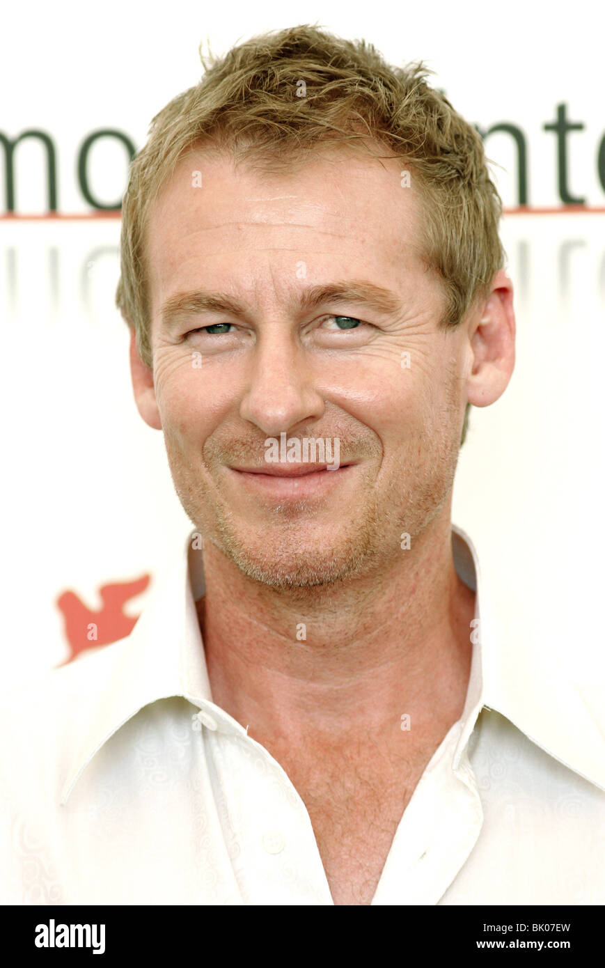 RICHARD ROXBURGH PHOTOCALL fragili. Venezia FIL CASINO Lido Venezia Italia 02 Settembre 2005 Foto Stock