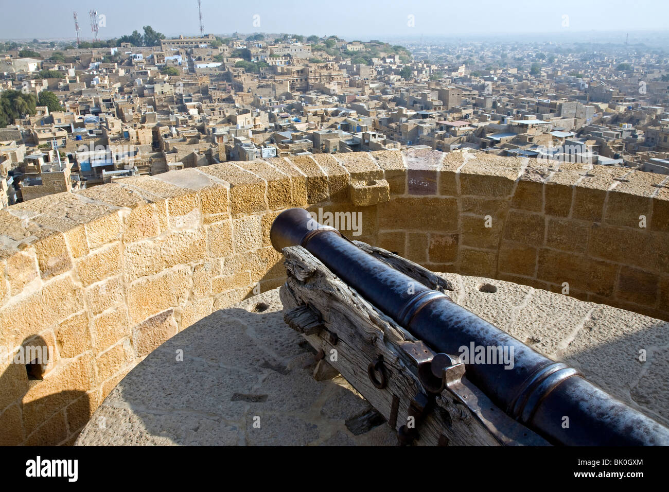 Canon. Jaisalmer Fort. Il Rajasthan. India Foto Stock
