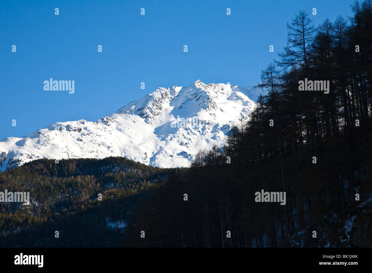 Snow capped mountain Foto Stock