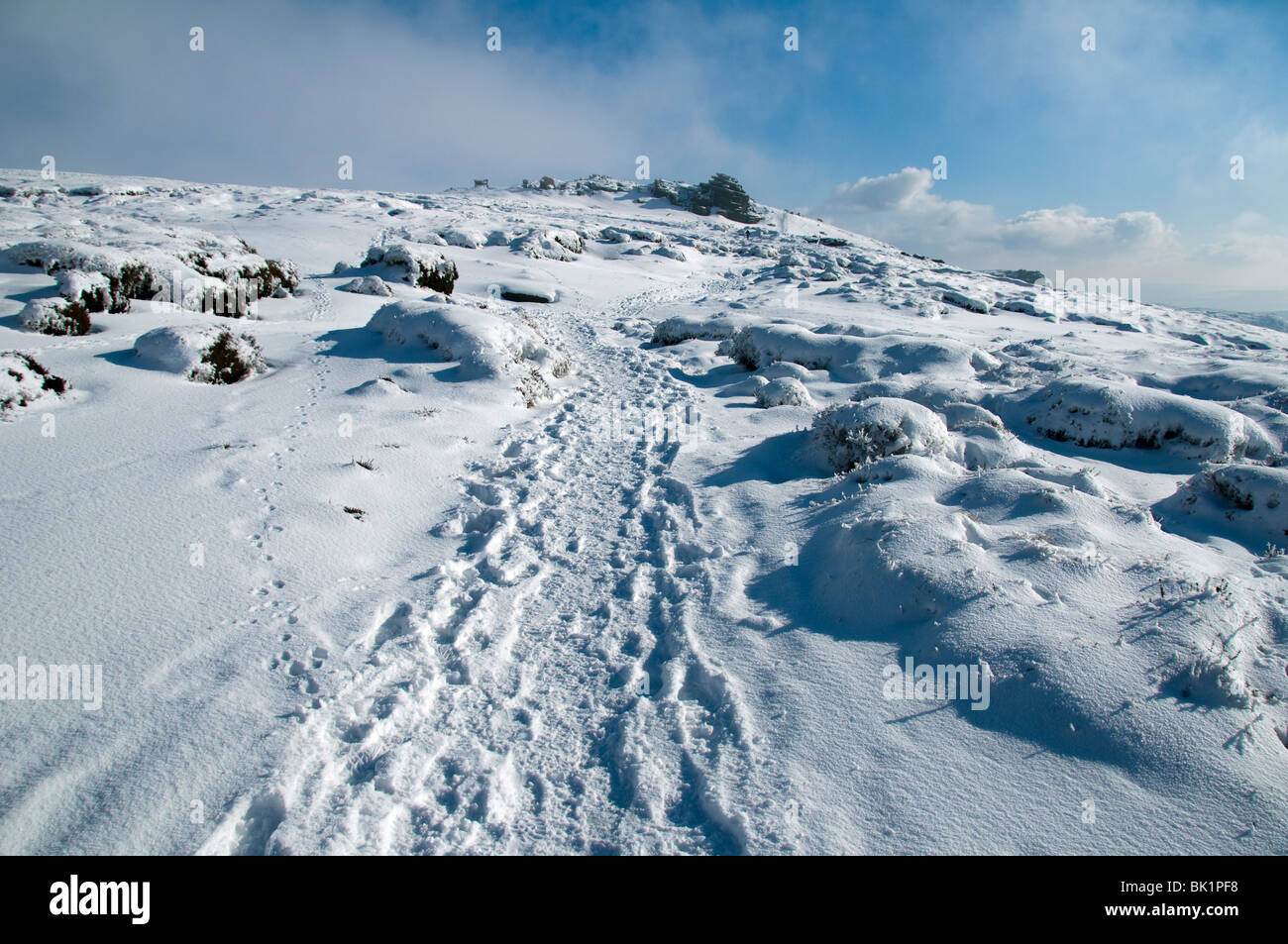 Inverno sul Kinder Scout plateau, vicino Hayfield, Peak District, Derbyshire, England, Regno Unito Foto Stock