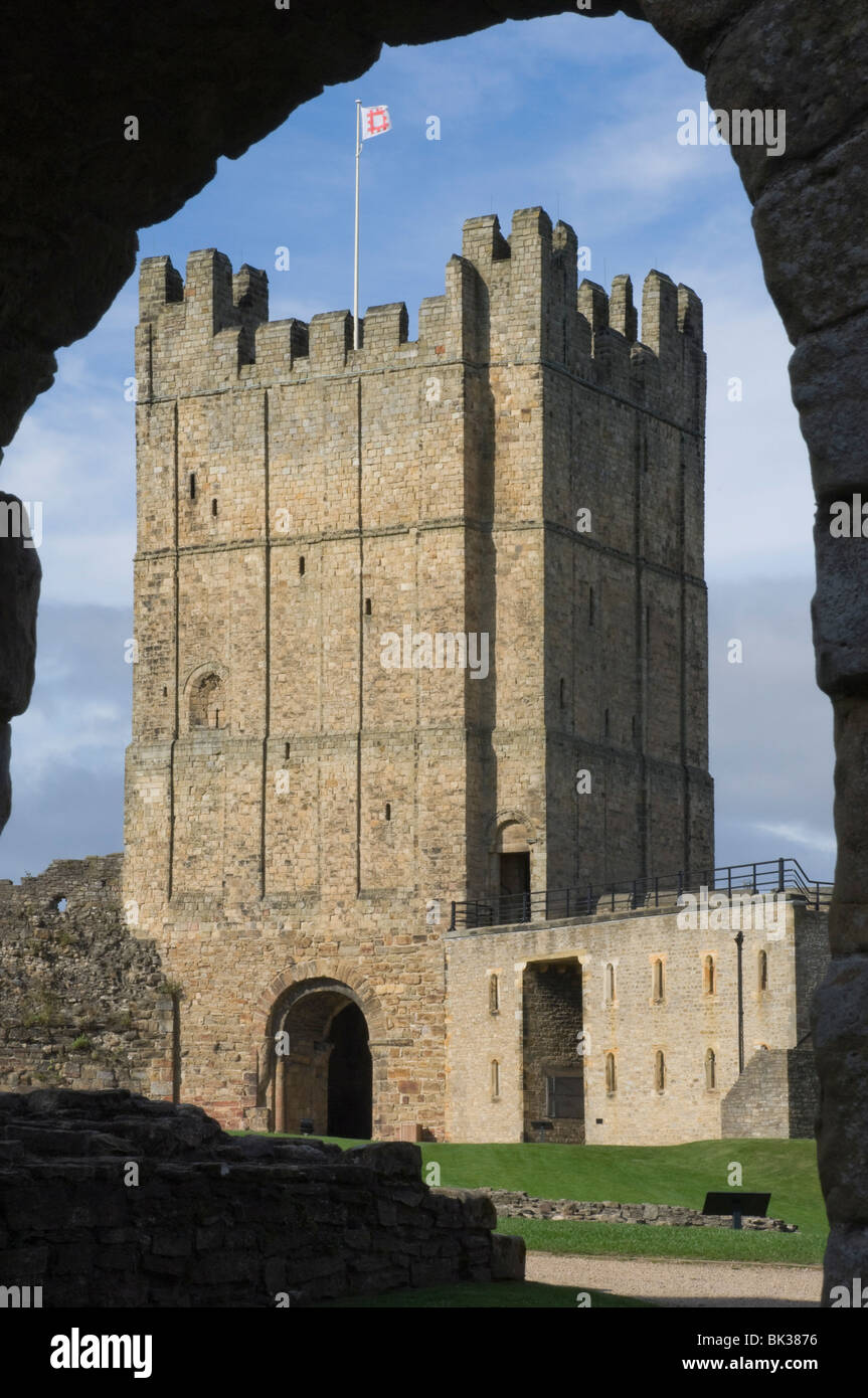 Richmond Castle, risalente al secolo XI, North Yorkshire, Inghilterra, Regno Unito, Europa Foto Stock