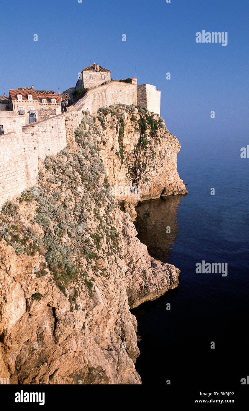 Le mura della città di Dubrovnik, Croazia sulla costa dalmata Foto Stock