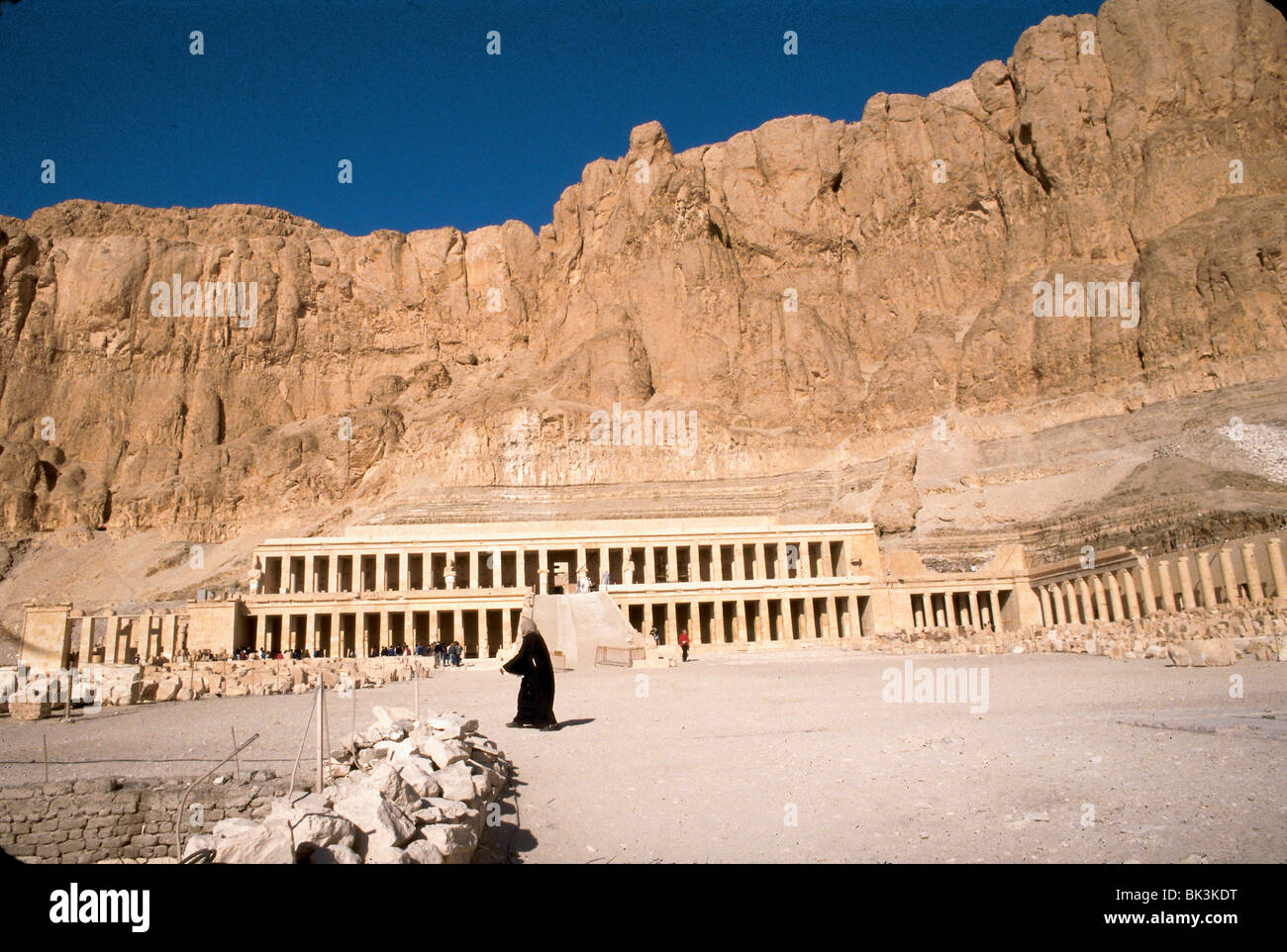 Tempio mortuario della Regina Hatshepsut questo sito è in Valle delle Regine situato sulla Cisgiordania a Luxor (Tebe antica) Egitto Foto Stock