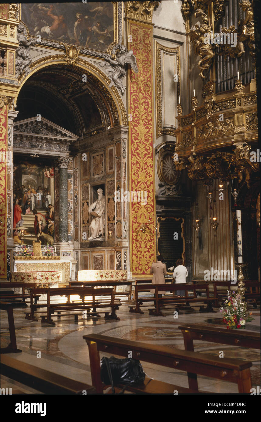 Interno di Santa Maria in Vallicella (Chiesa Nuova), Roma, Italia Foto Stock